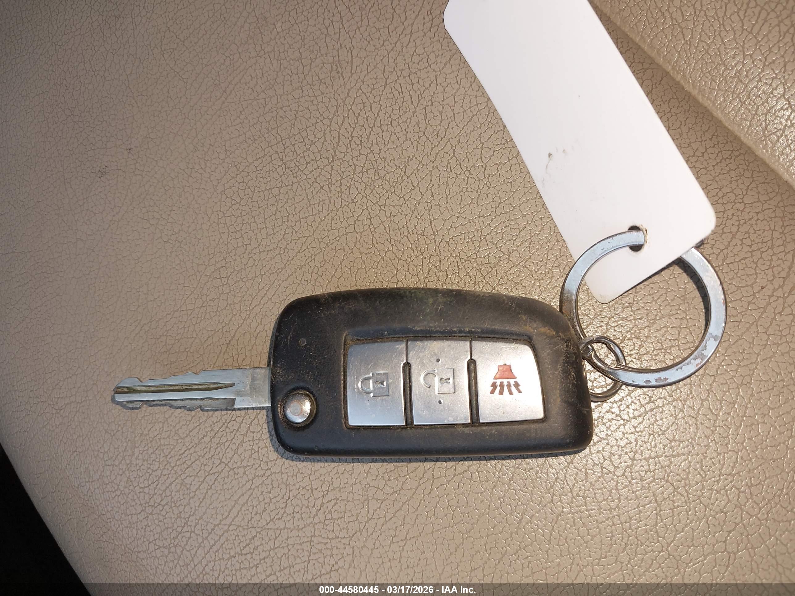 NISSAN ROGUE image 11