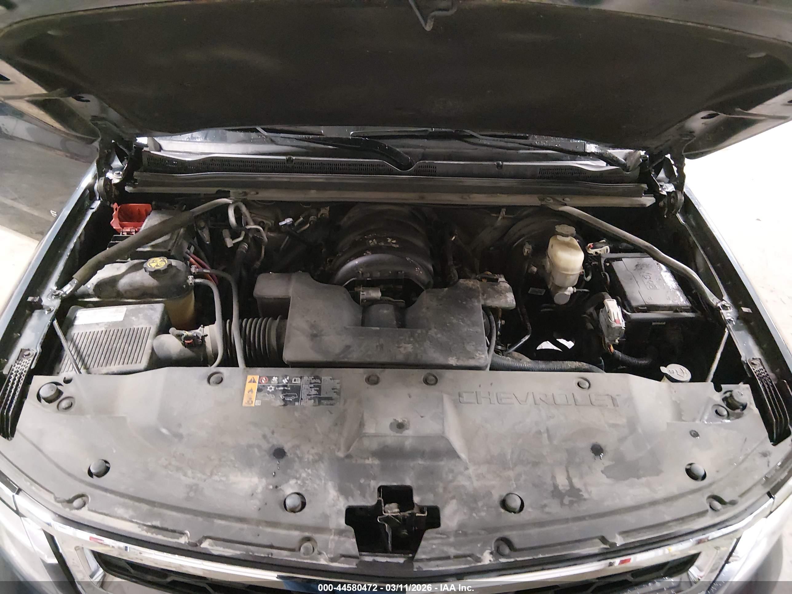 CHEVROLET SUBURBAN image 10
