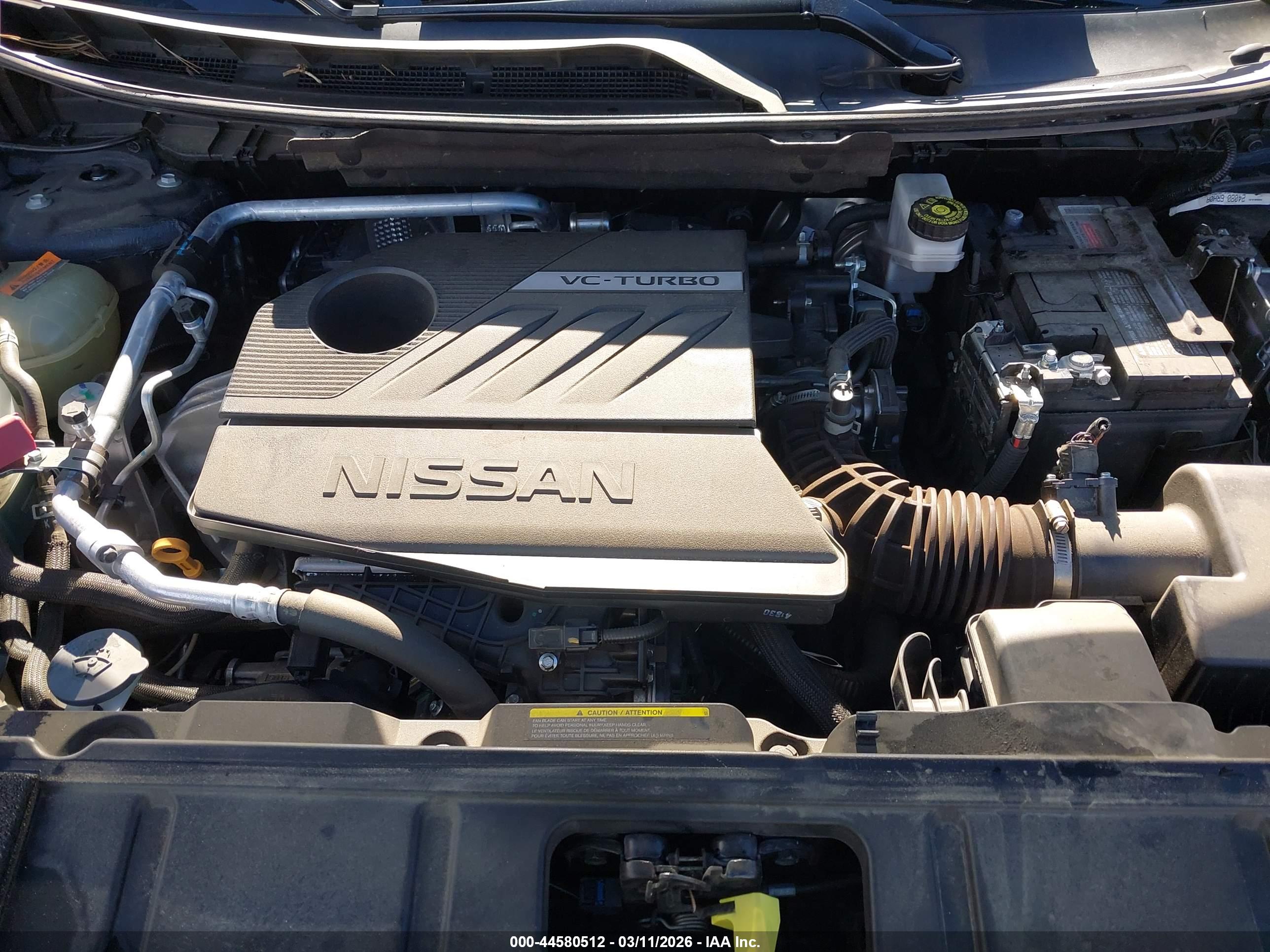 NISSAN ROGUE image 10