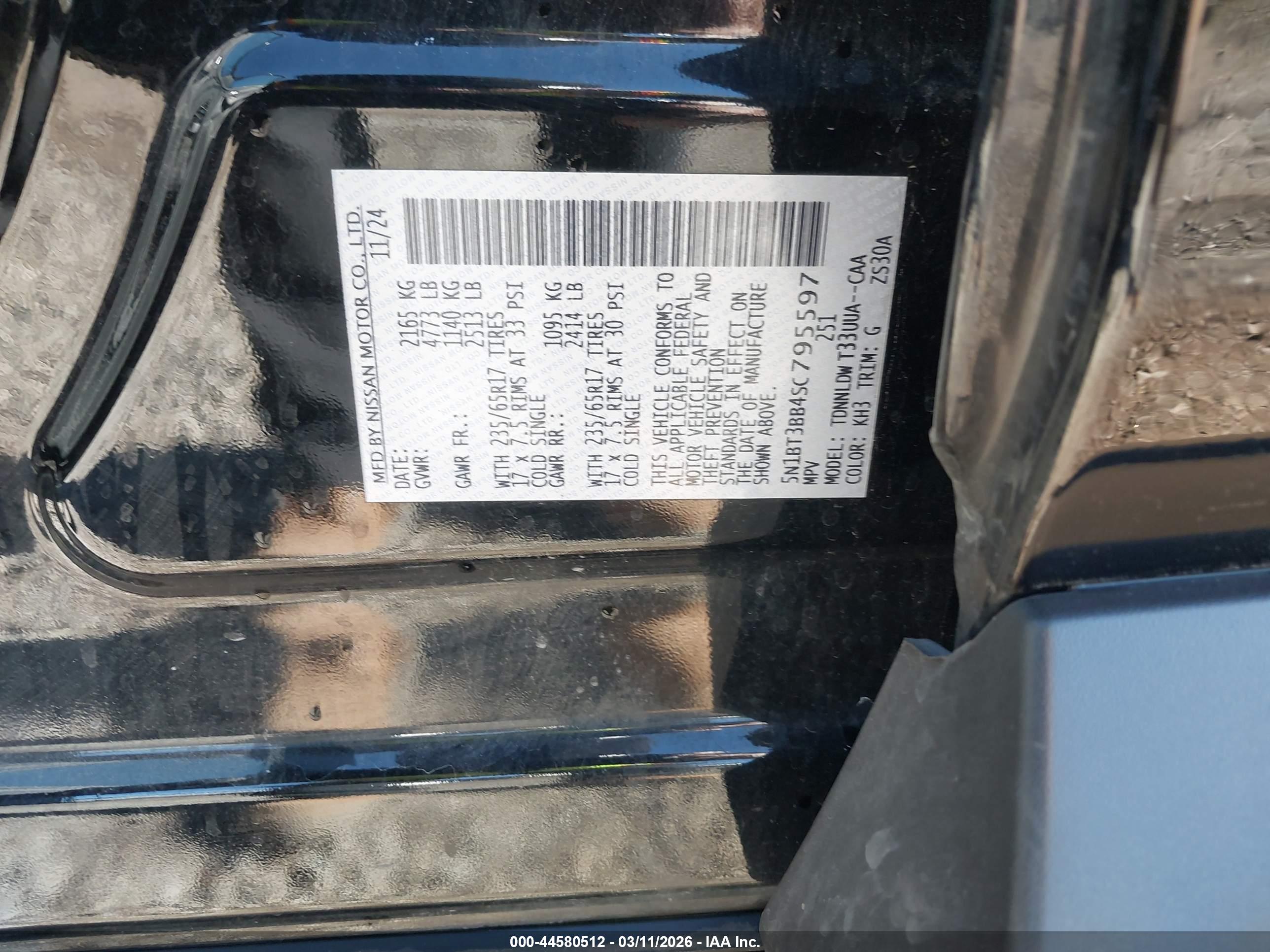 NISSAN ROGUE image 9