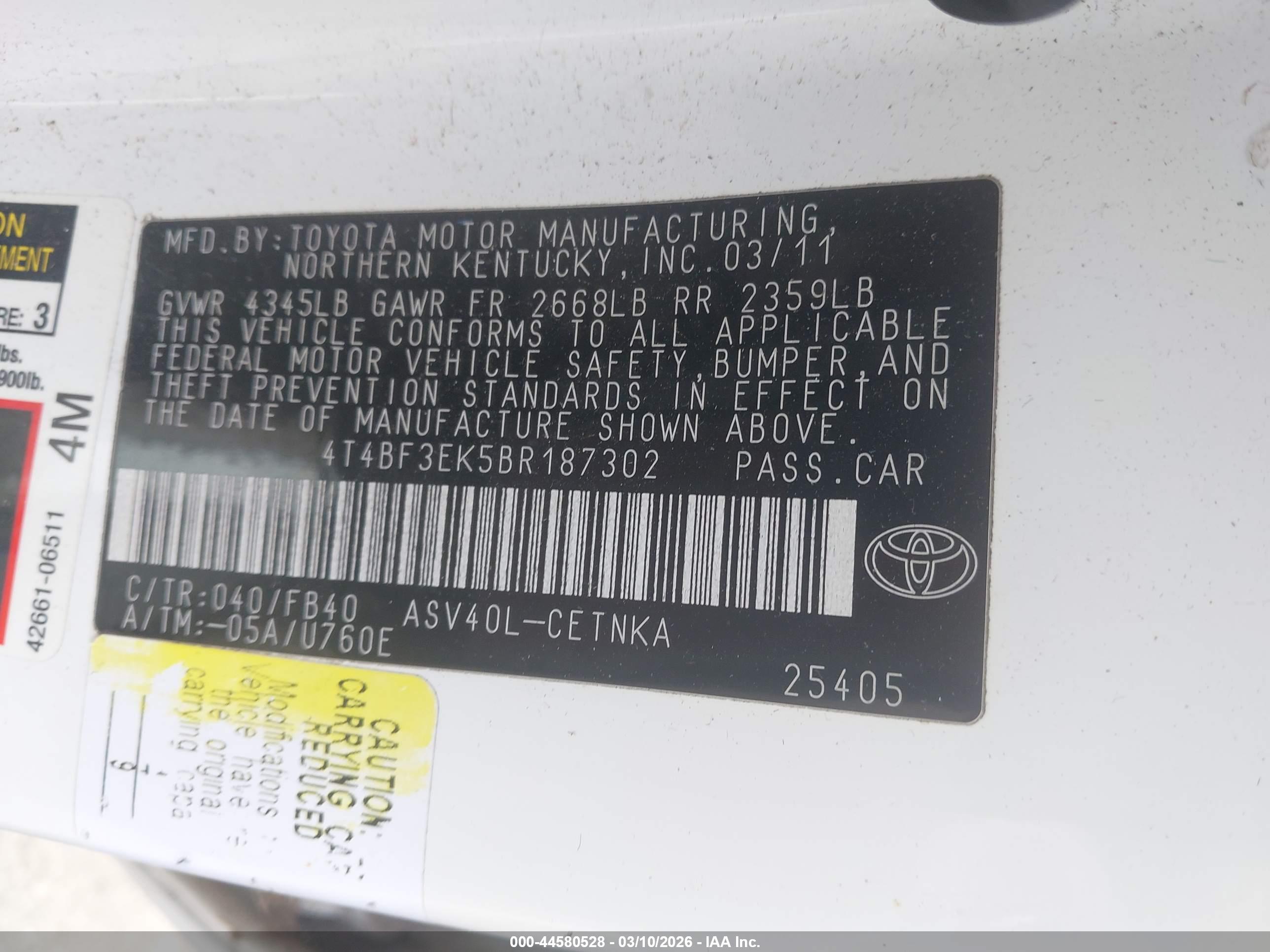 TOYOTA CAMRY image 9