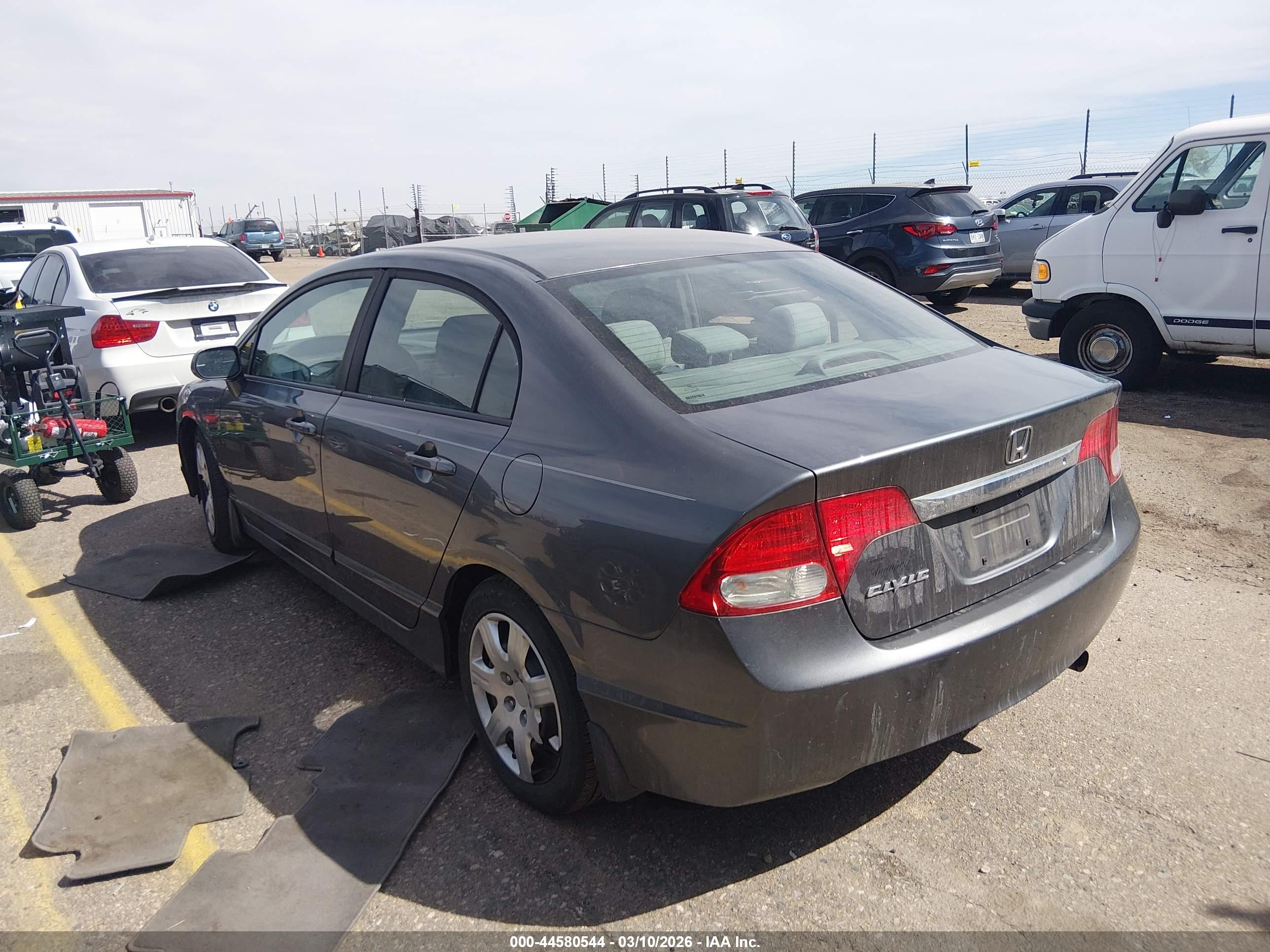 HONDA CIVIC image 3