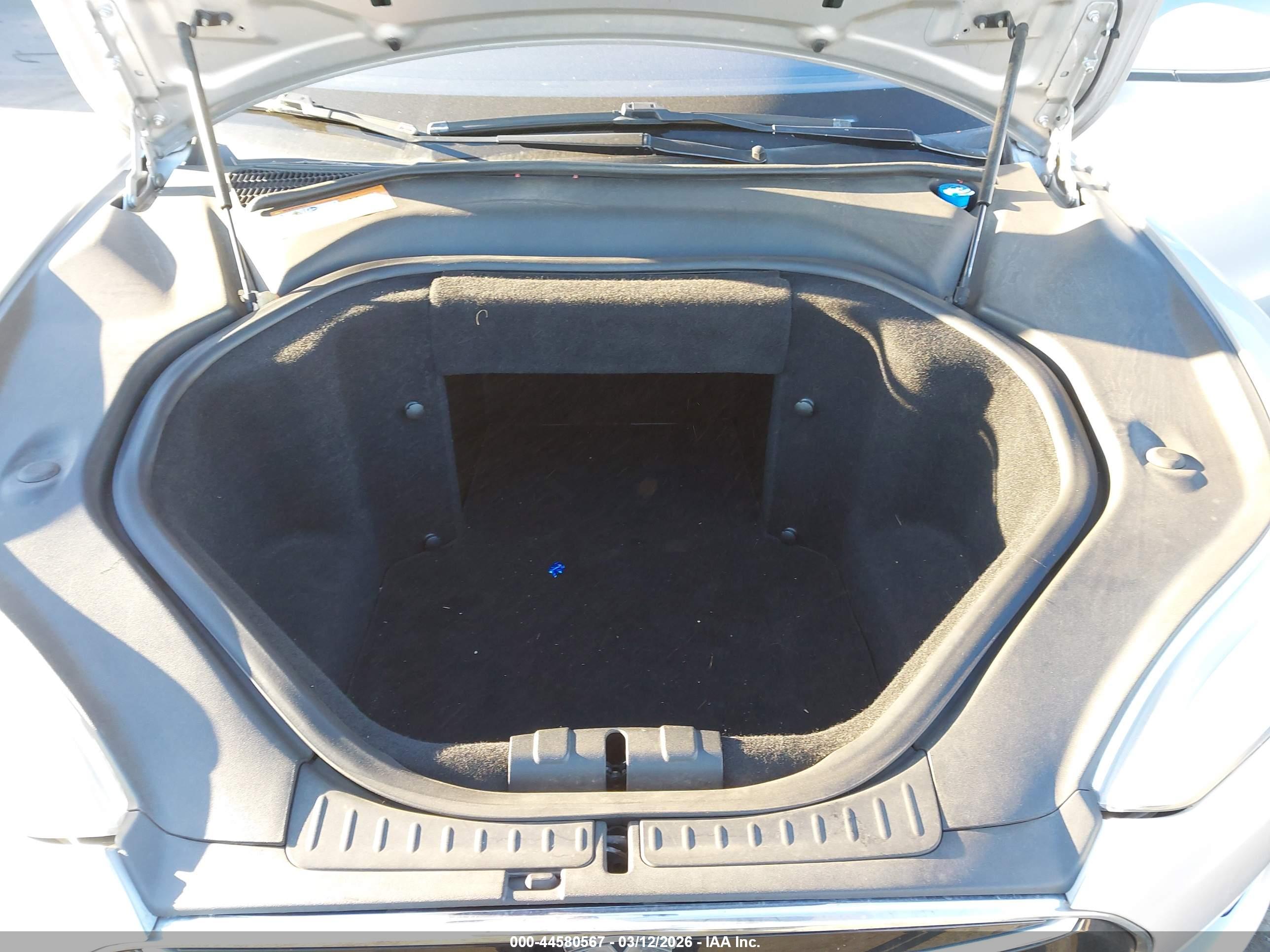 TESLA MODEL image 10