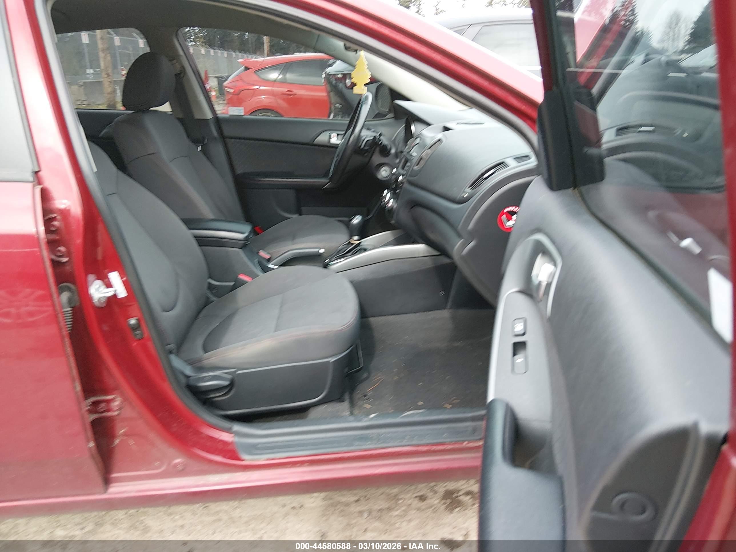 KIA FORTE image 5