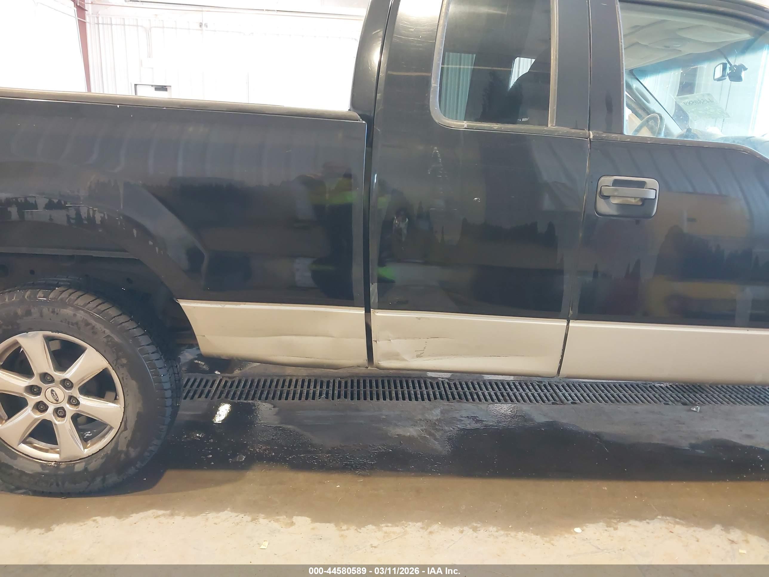 FORD F-150 image 6