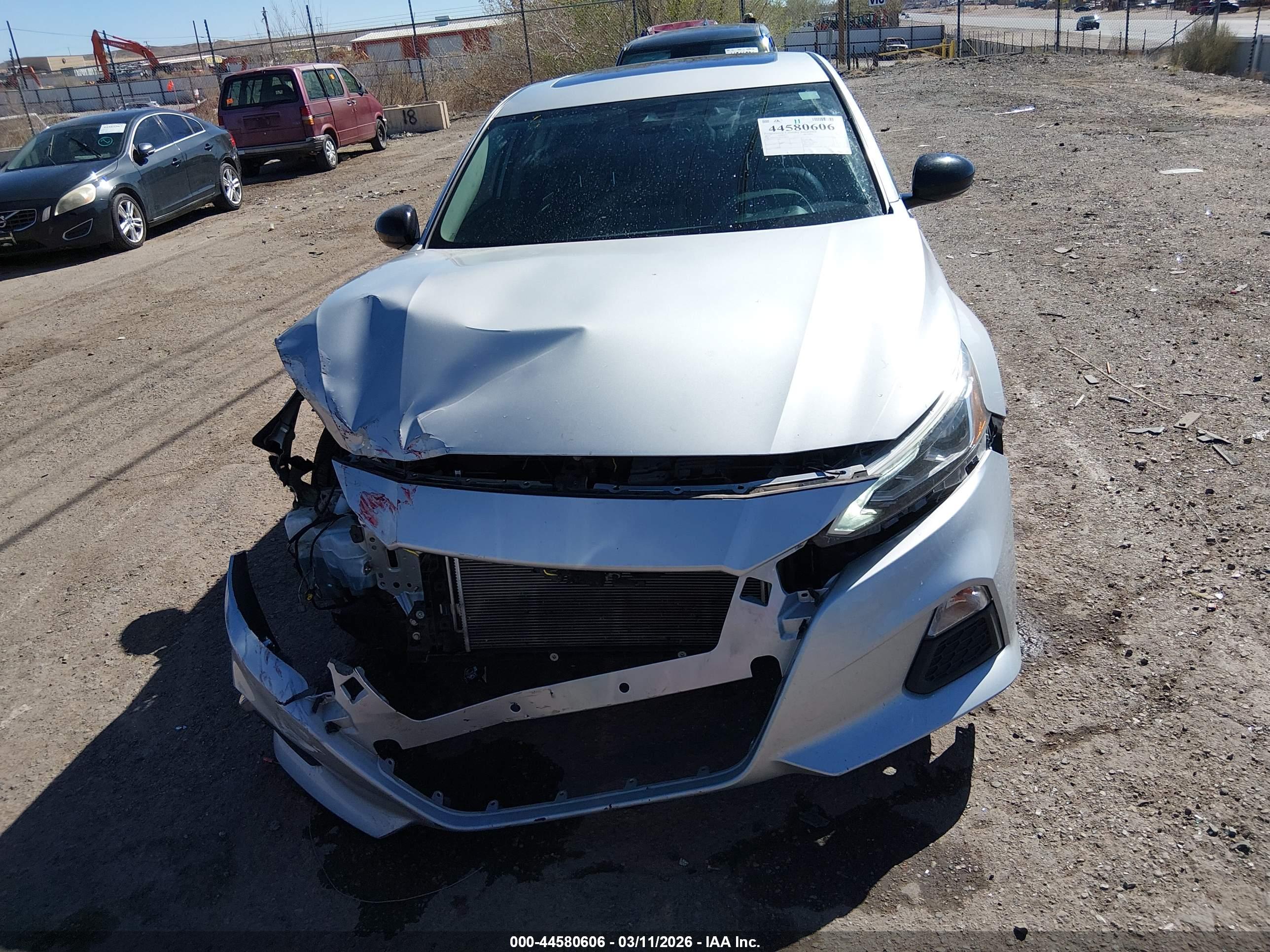 NISSAN ALTIMA image 6