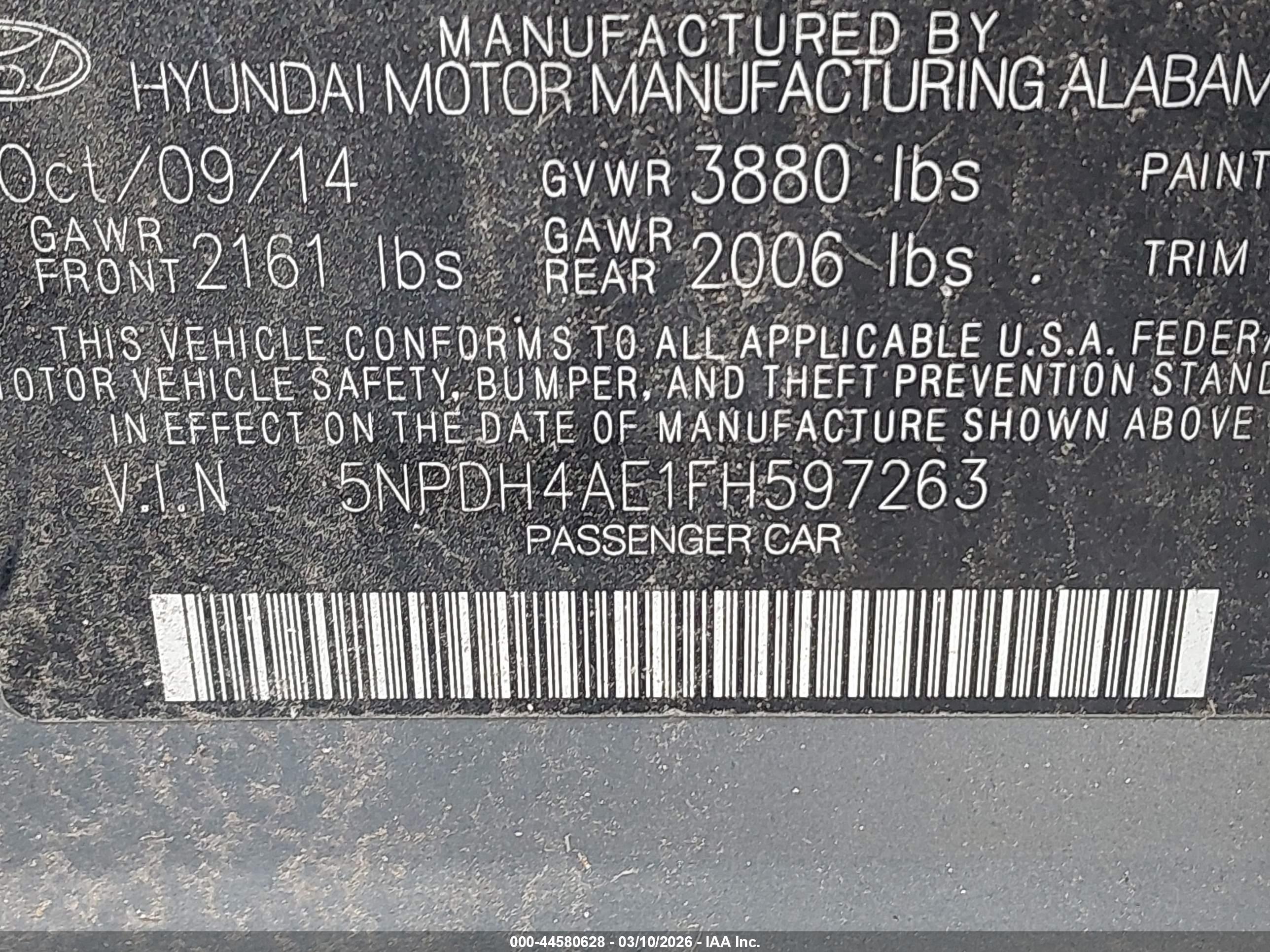 HYUNDAI ELANTRA image 9