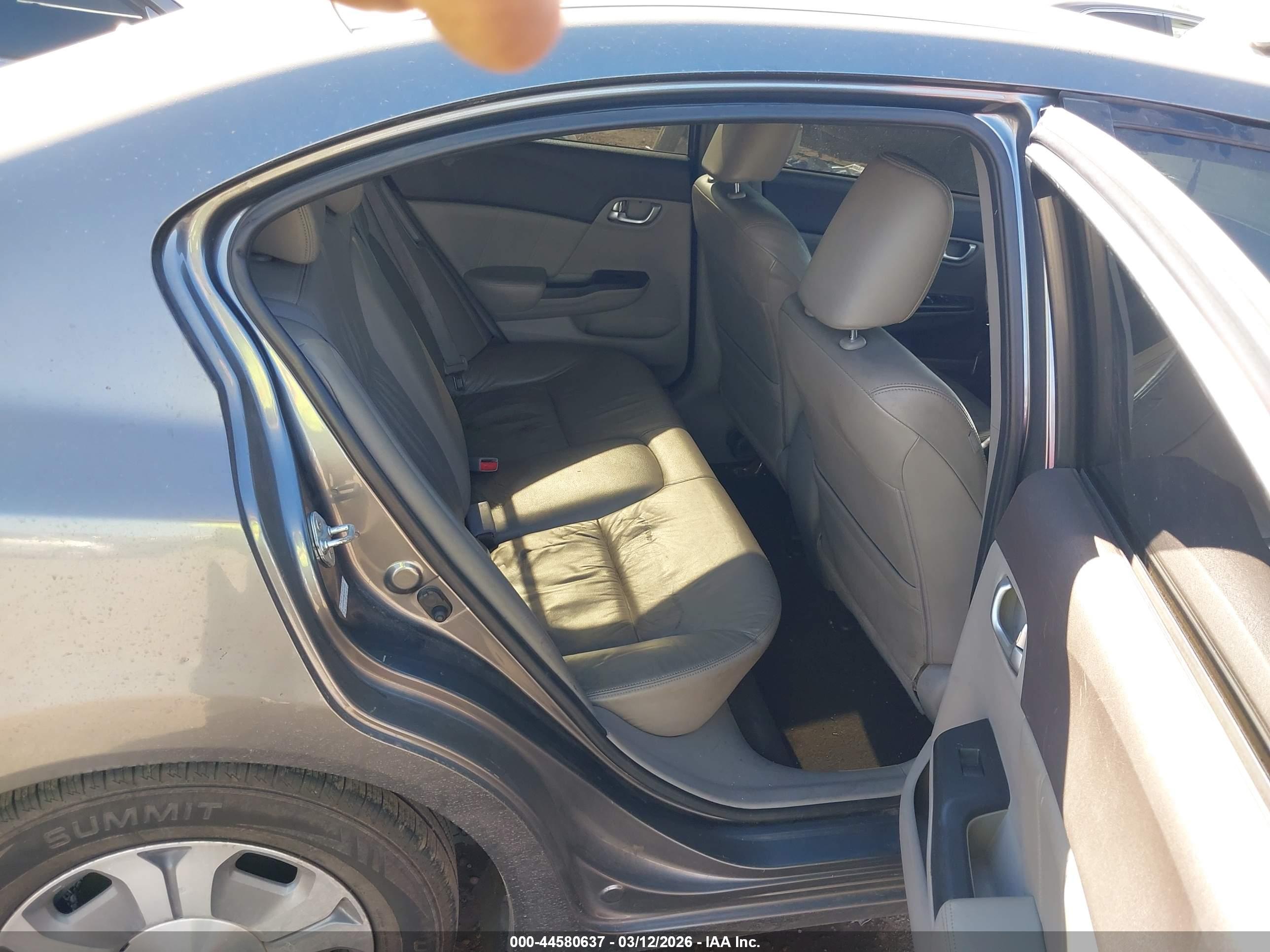 HONDA CIVIC image 8