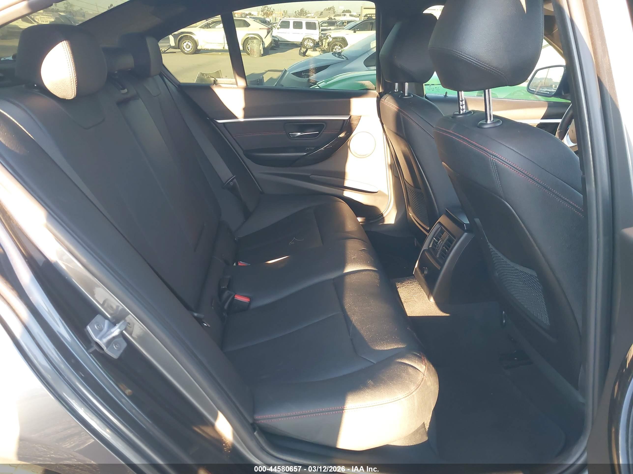 BMW 330E image 8