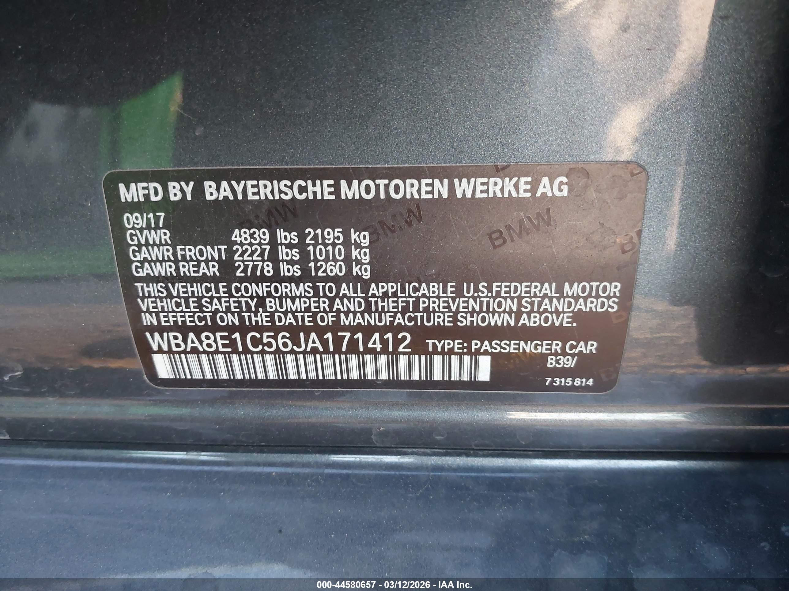 BMW 330E image 9