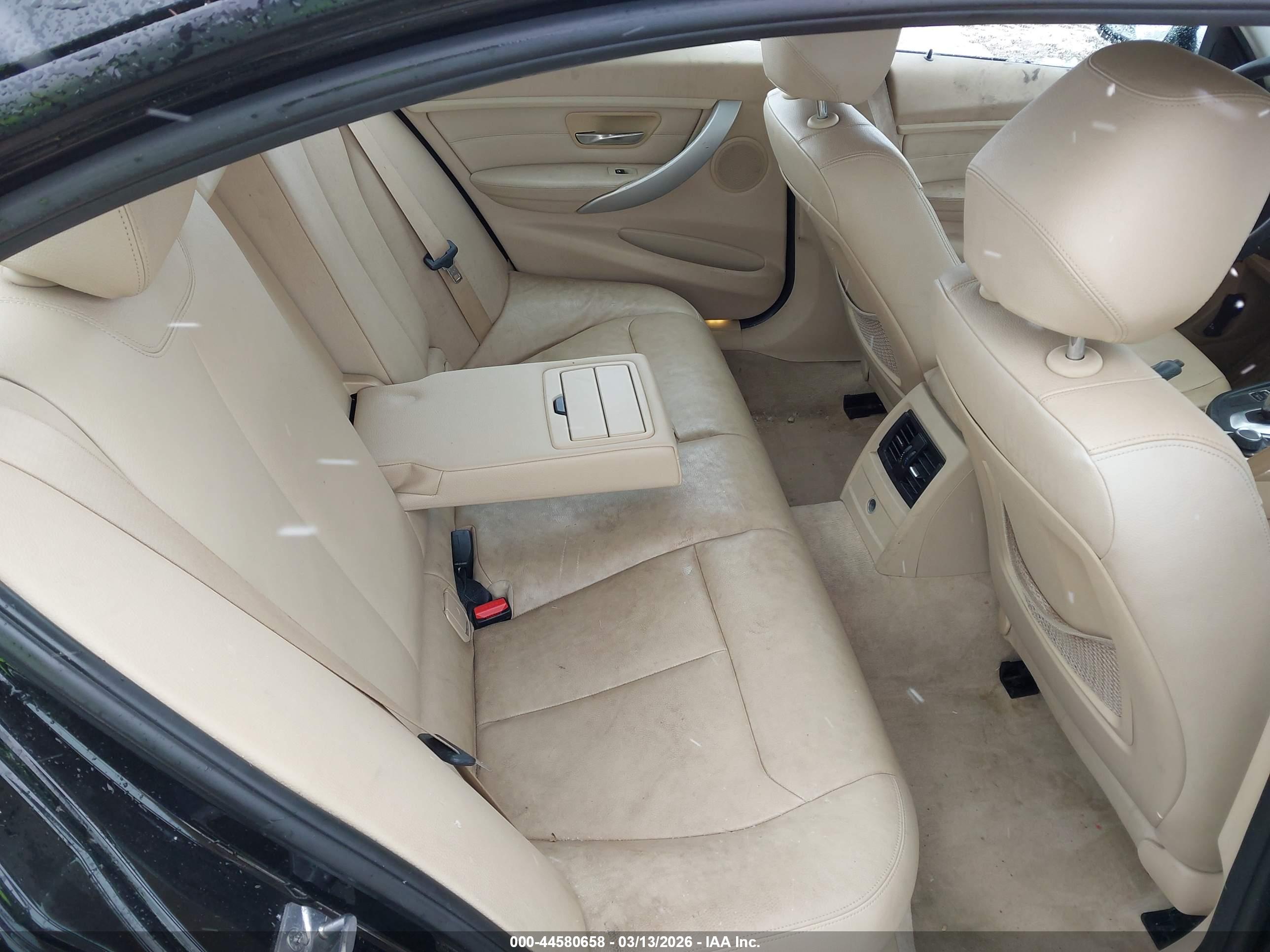 BMW 328I image 8