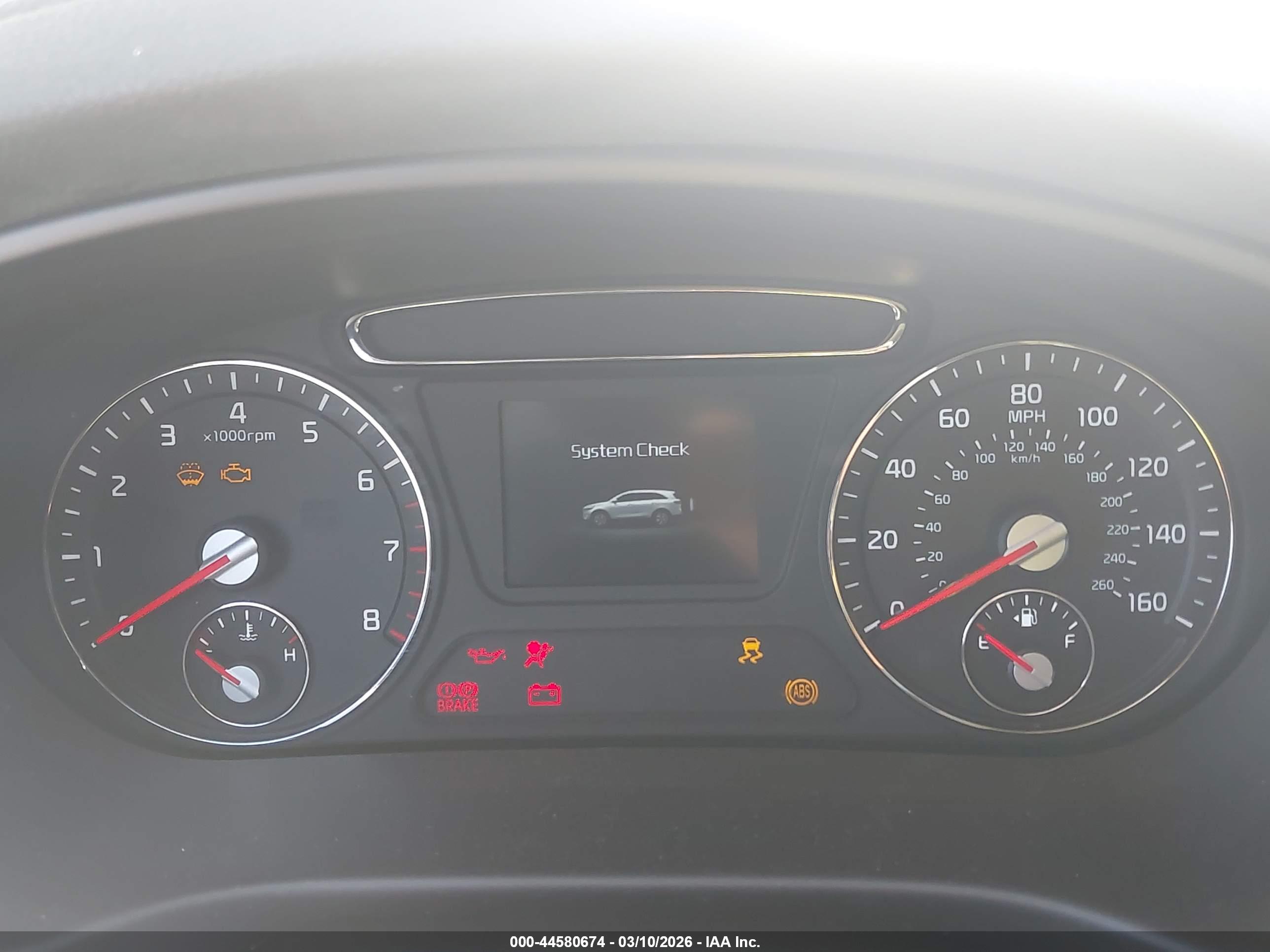 KIA SORENTO image 7