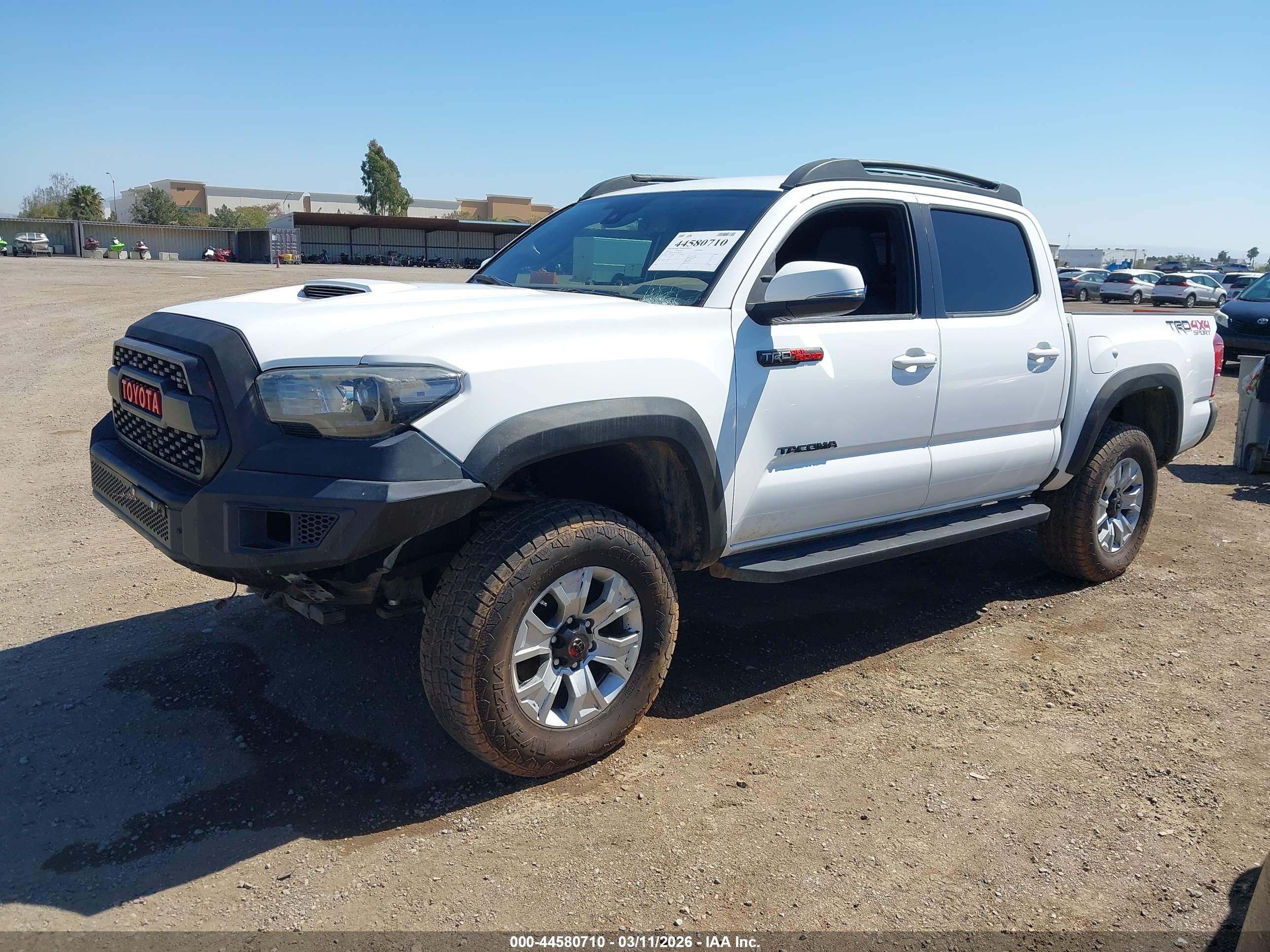 TOYOTA TACOMA image 2