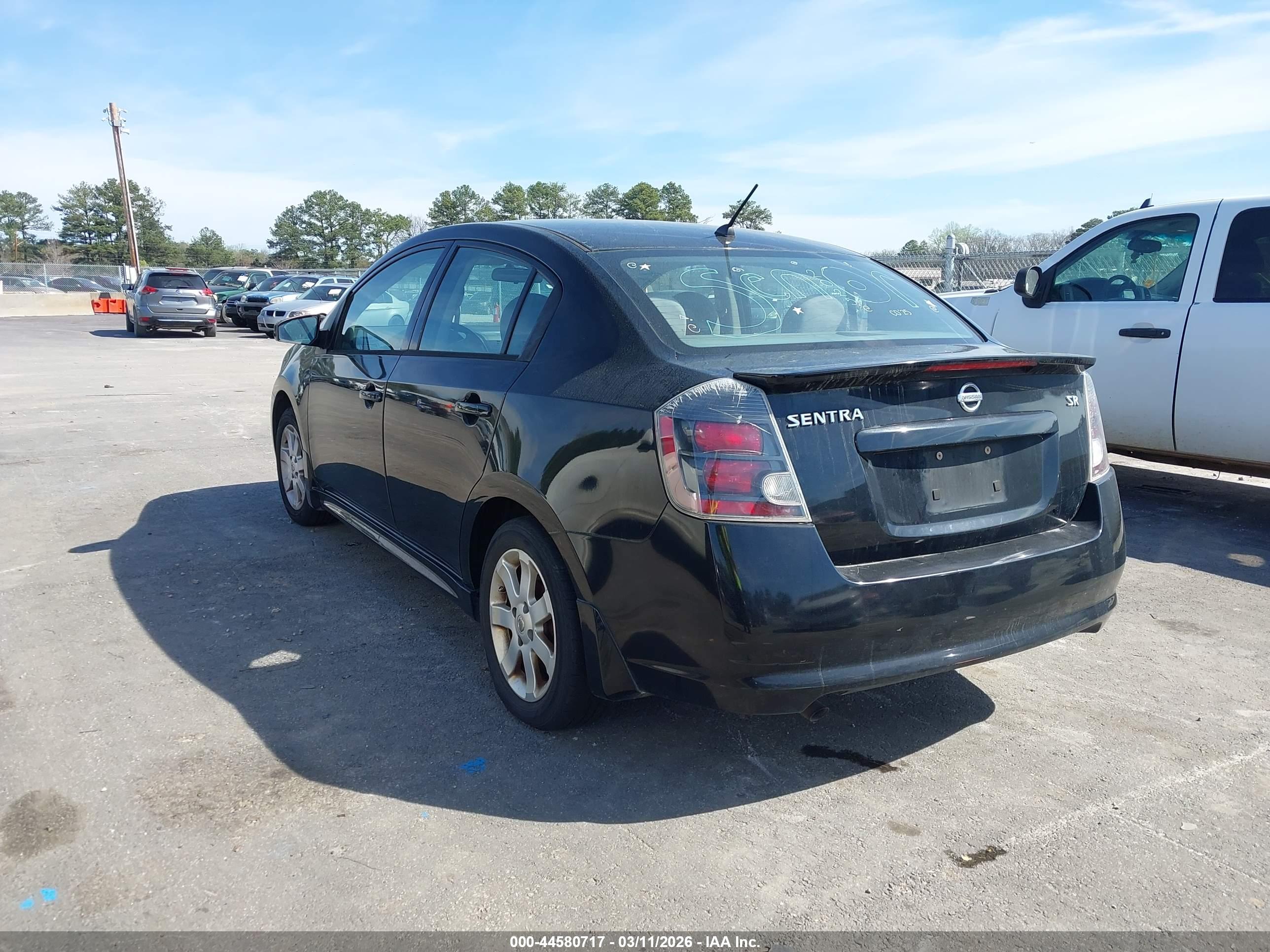 NISSAN SENTRA image 3