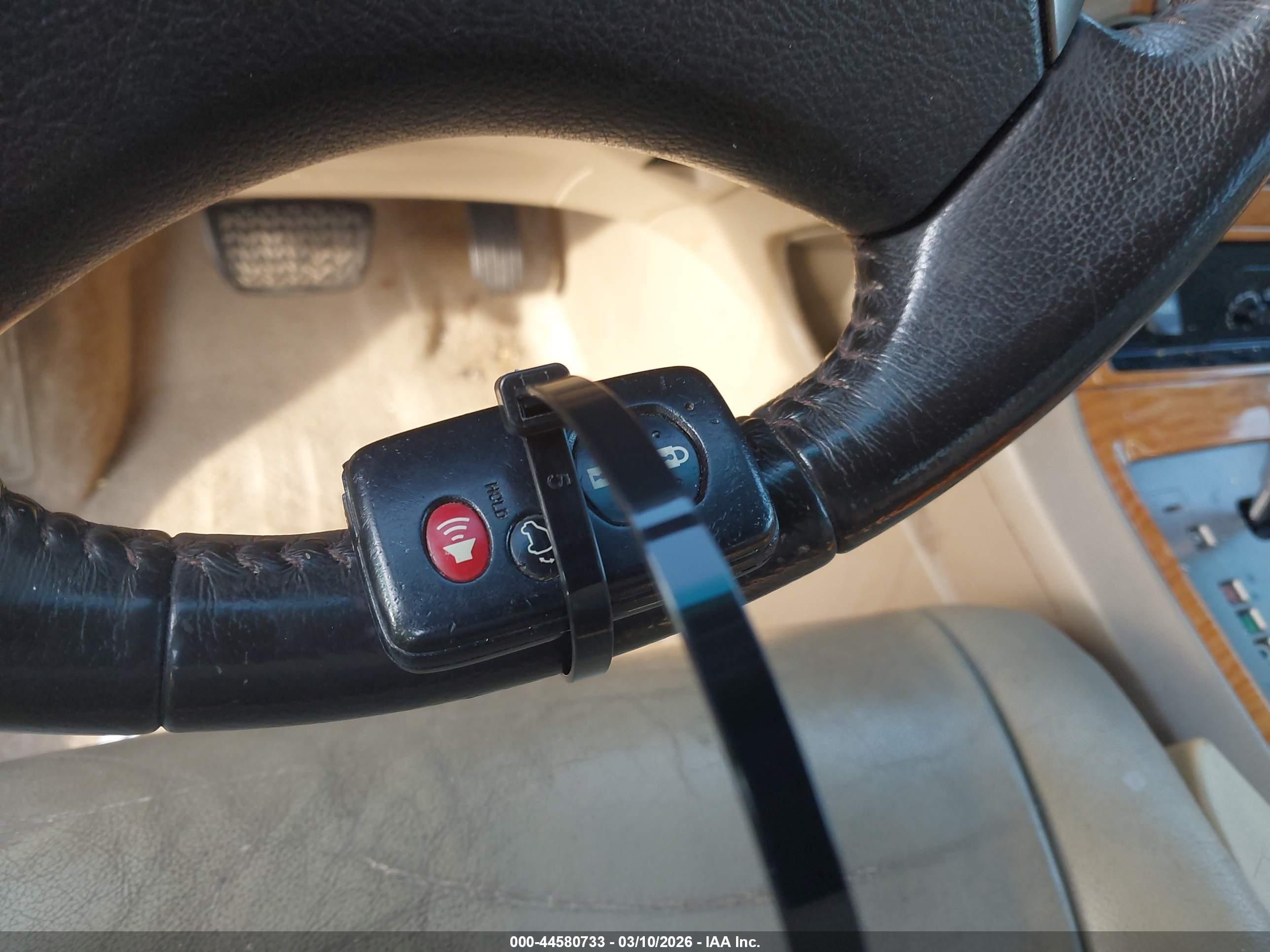 TOYOTA HIGHLANDER image 11