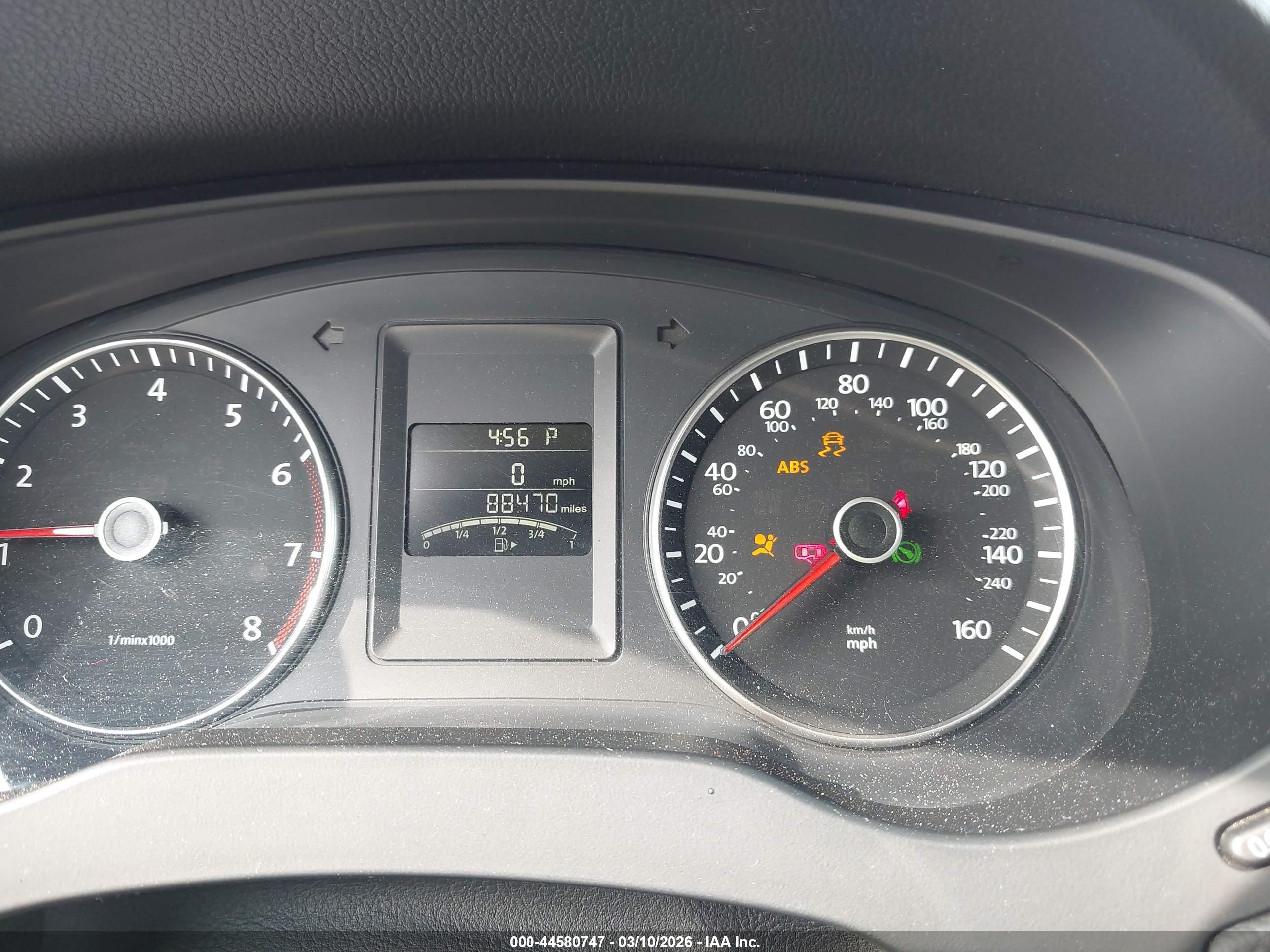 VOLKSWAGEN JETTA image 7