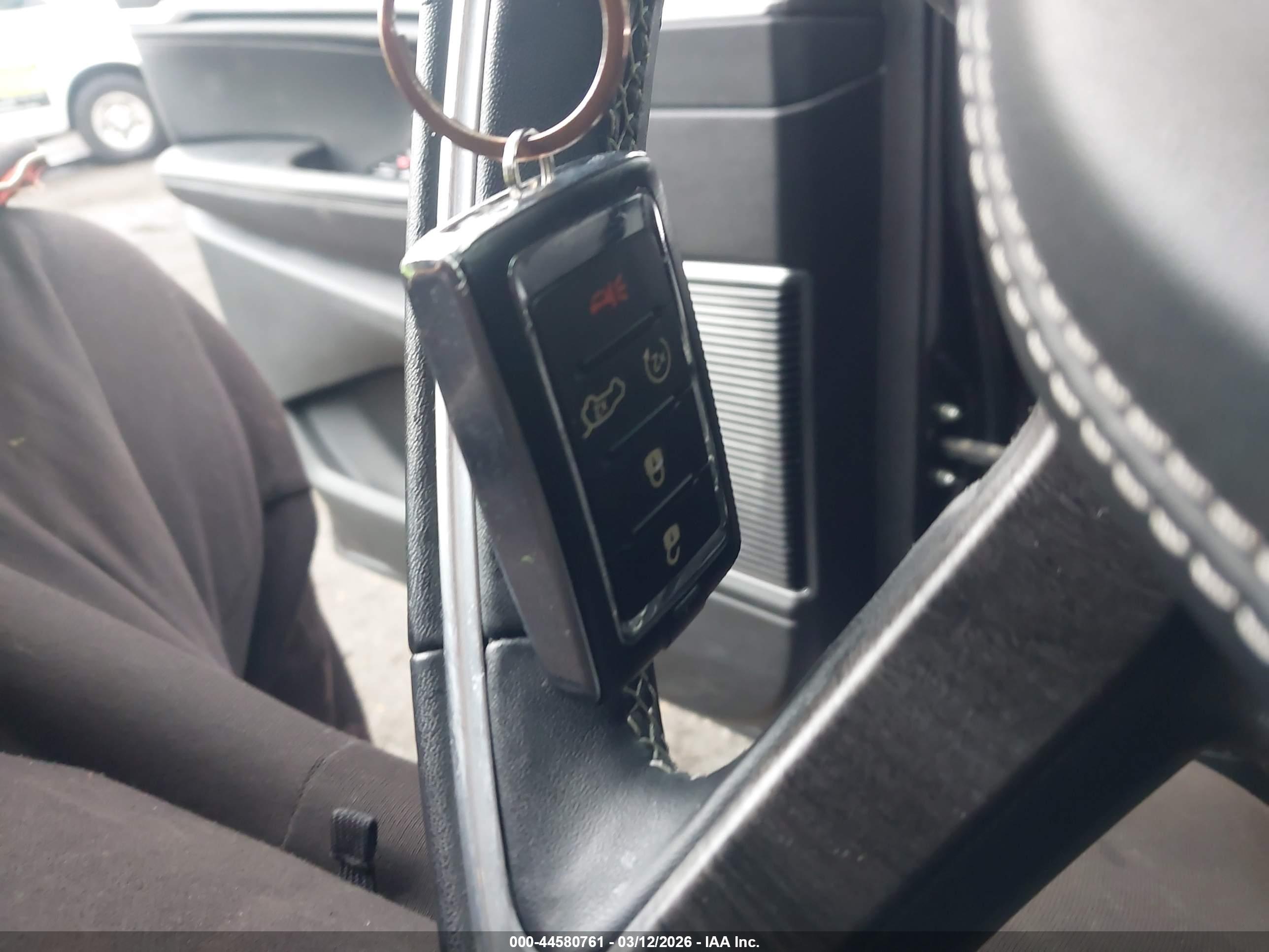 JEEP GRAND image 11