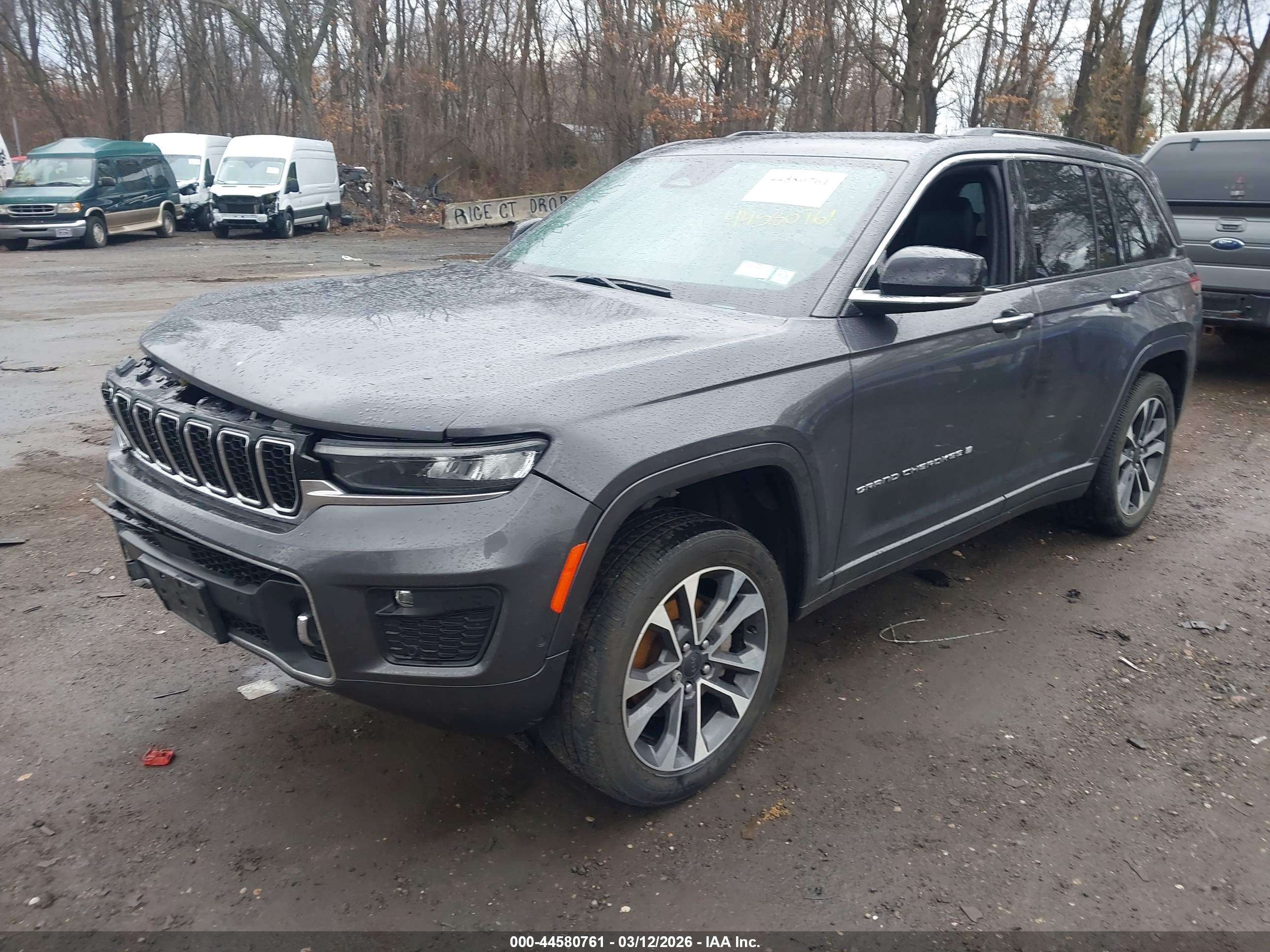 JEEP GRAND image 2