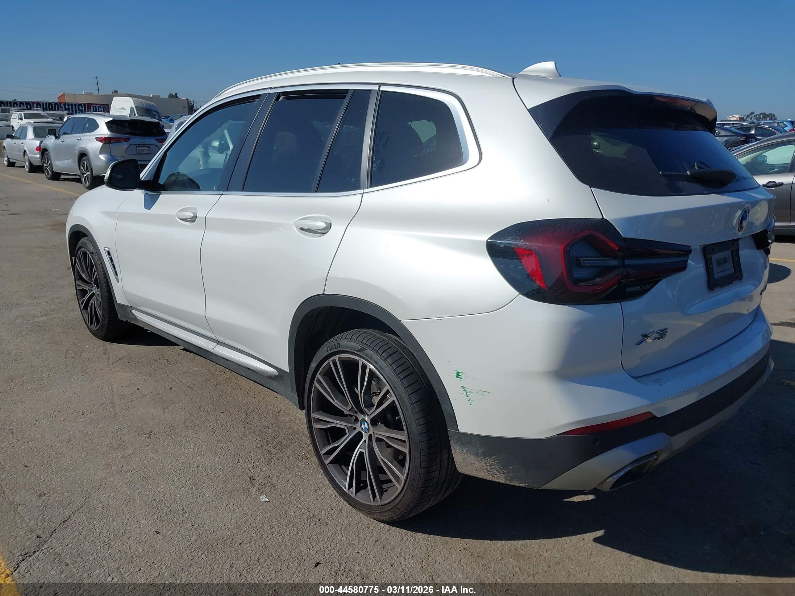 BMW X3 image 3