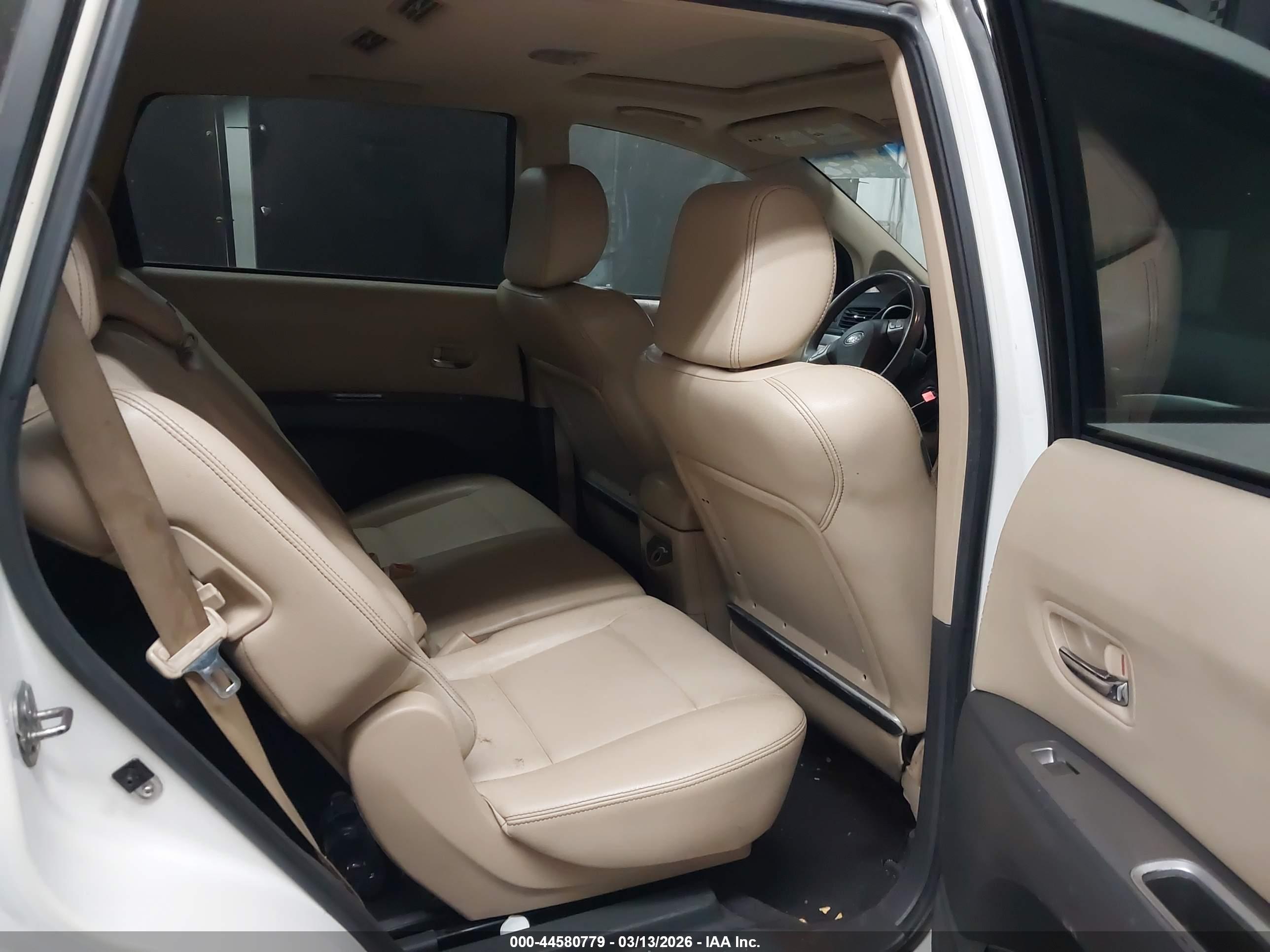 SUBARU TRIBECA image 8