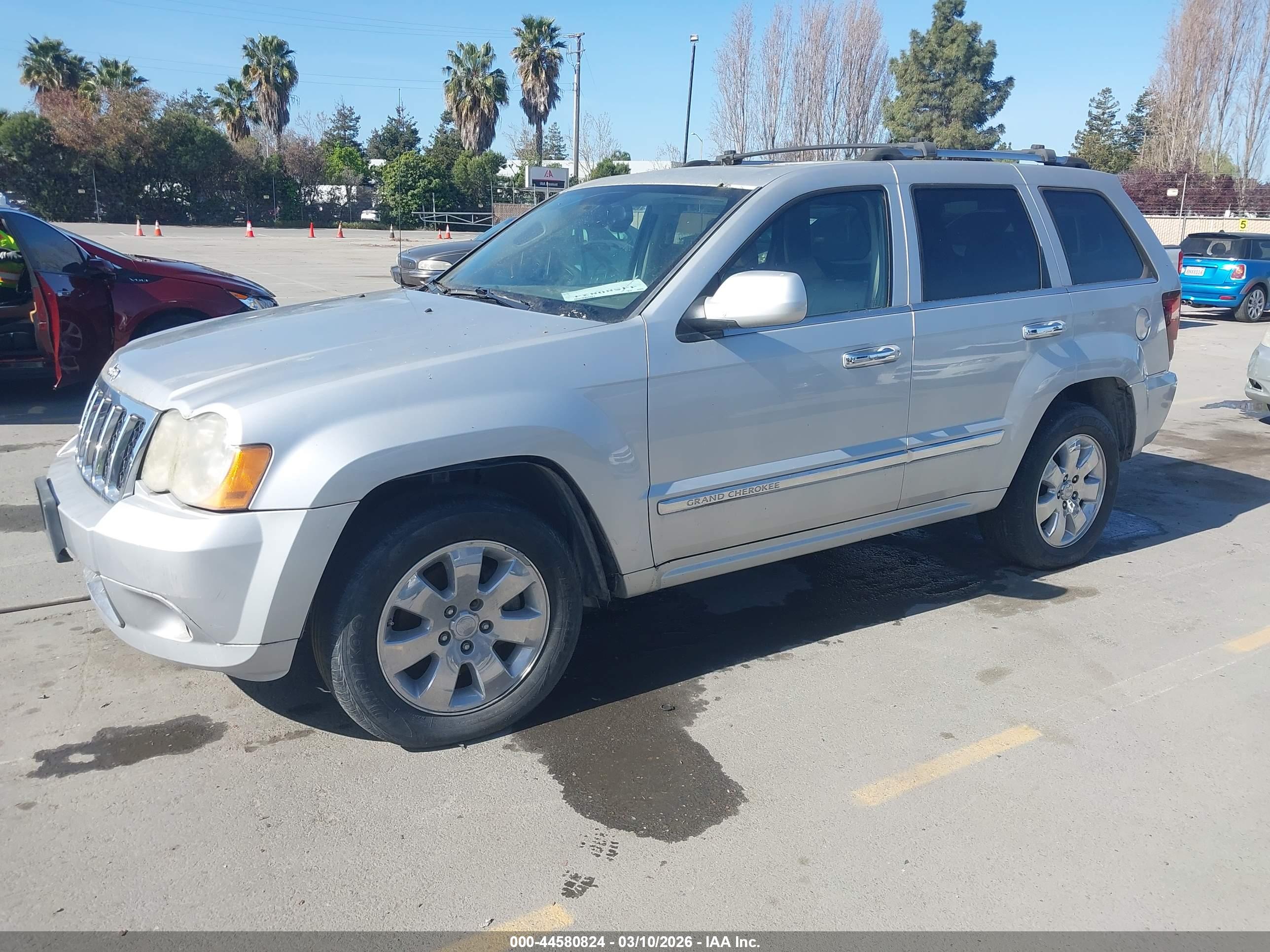 JEEP GRAND image 2