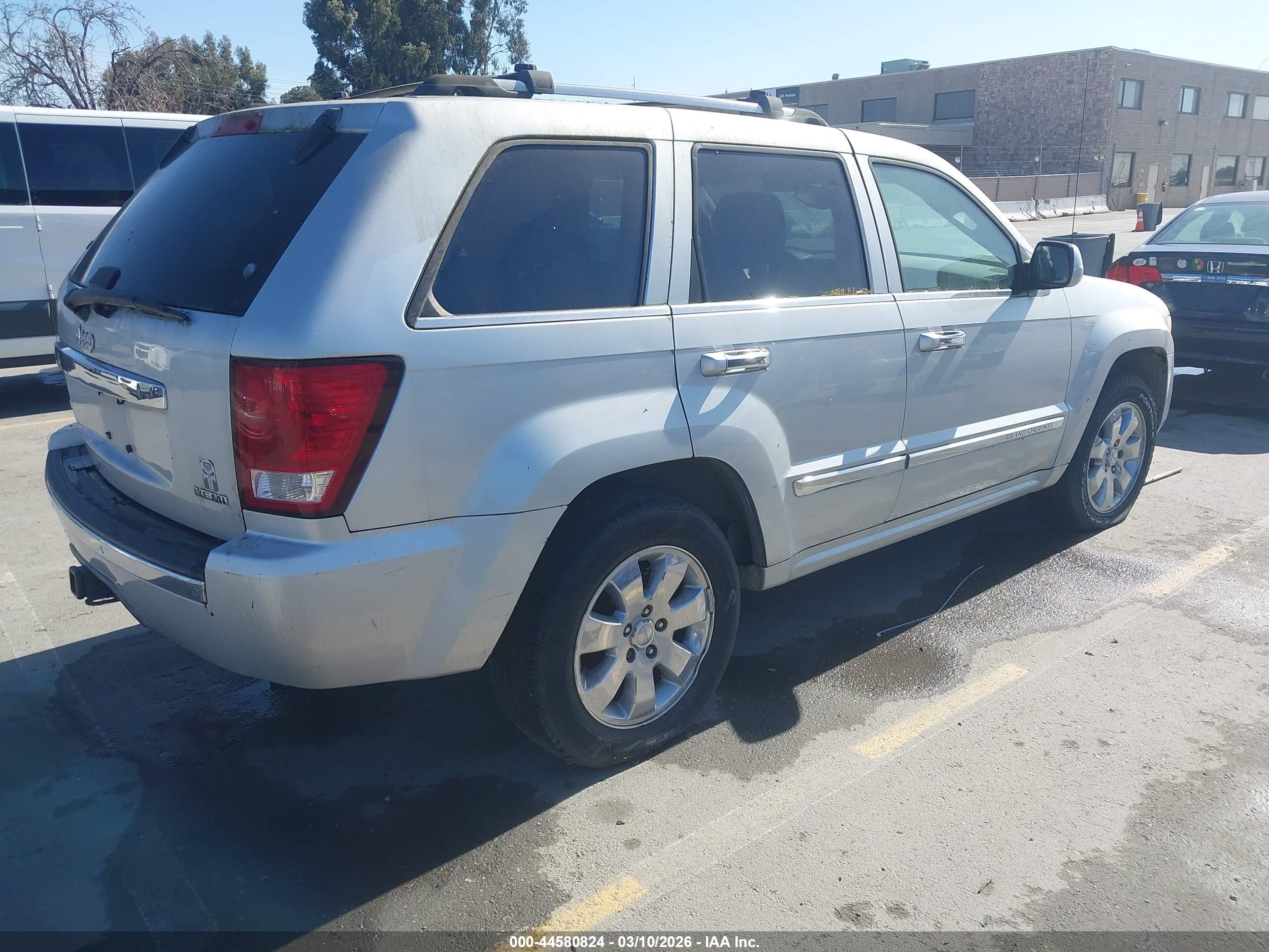JEEP GRAND image 4