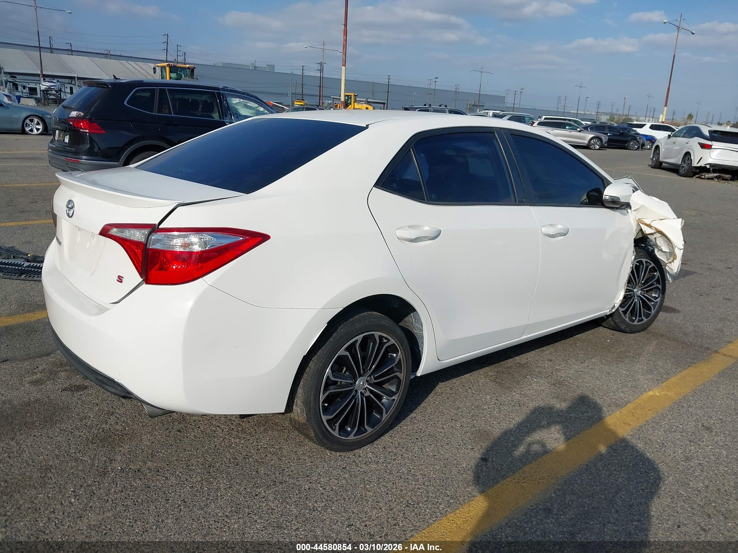 TOYOTA COROLLA image 4