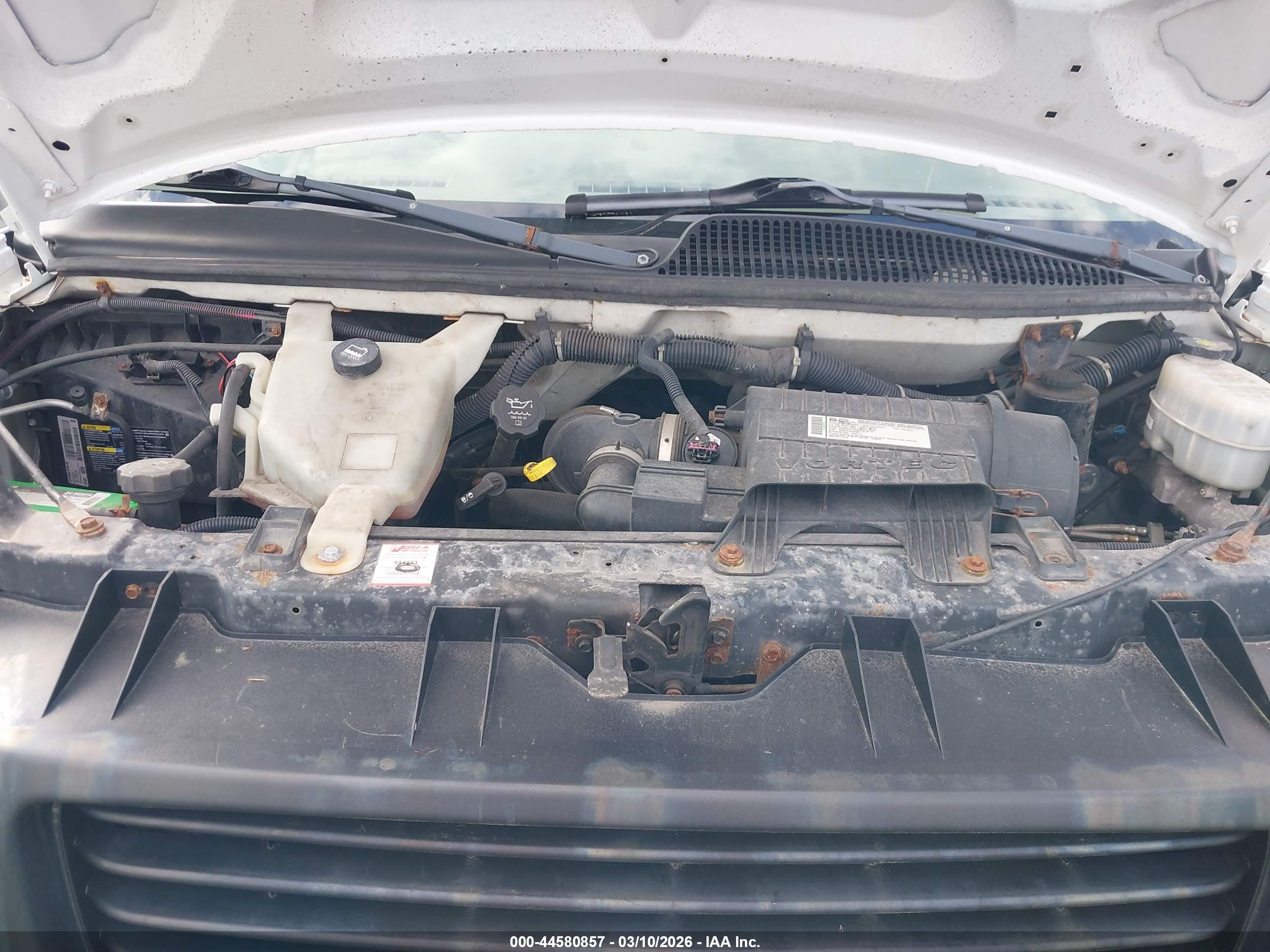 GMC SAVANA image 10