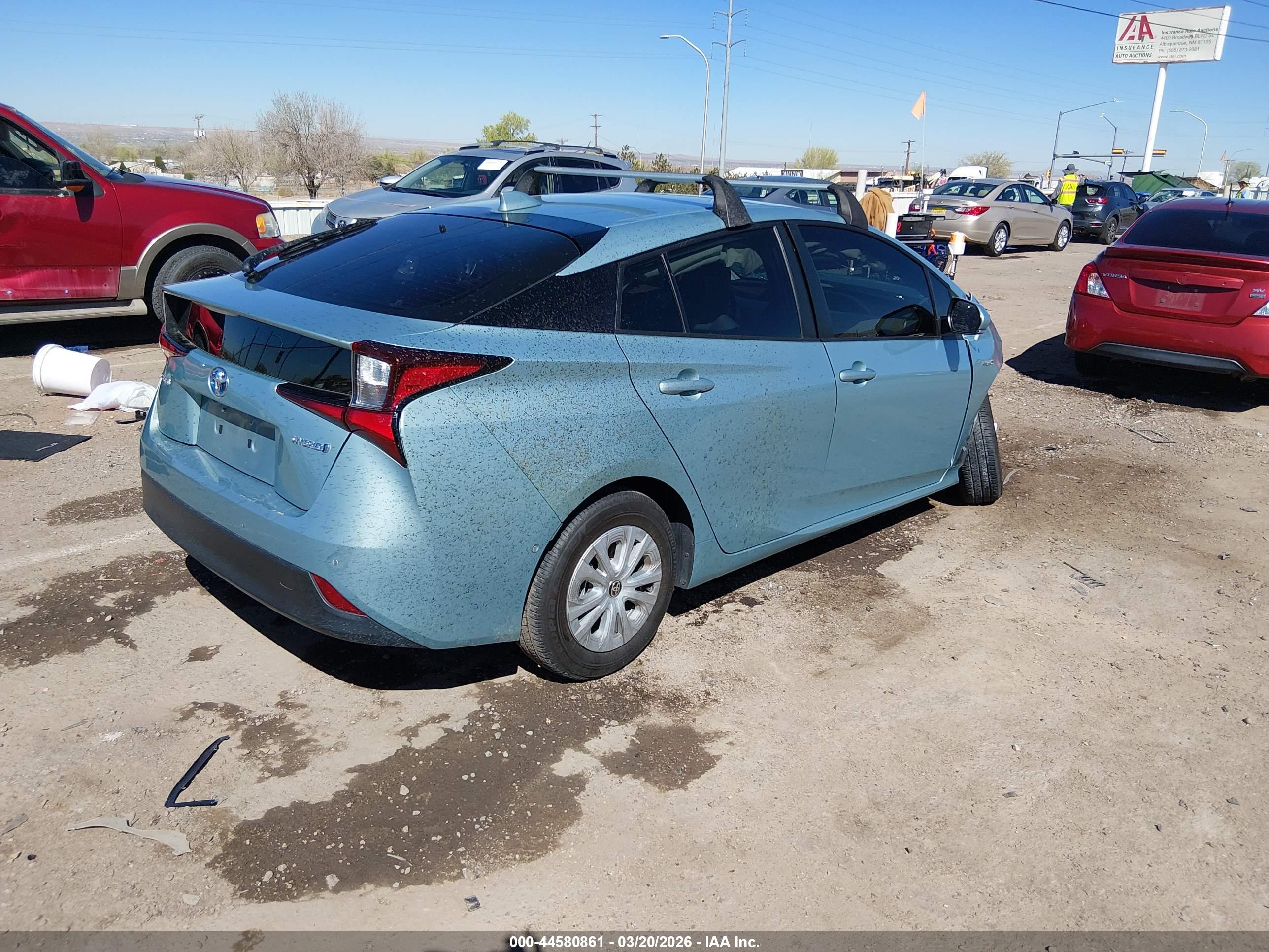 TOYOTA PRIUS image 4