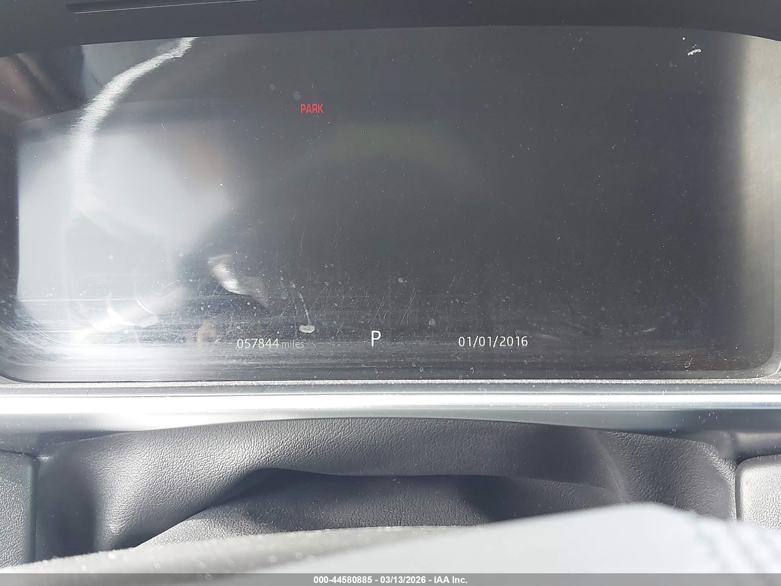 LAND ROVER image 7