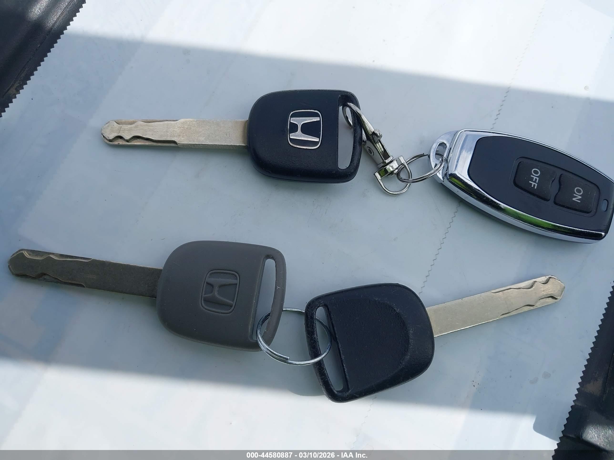 HONDA CIVIC image 11
