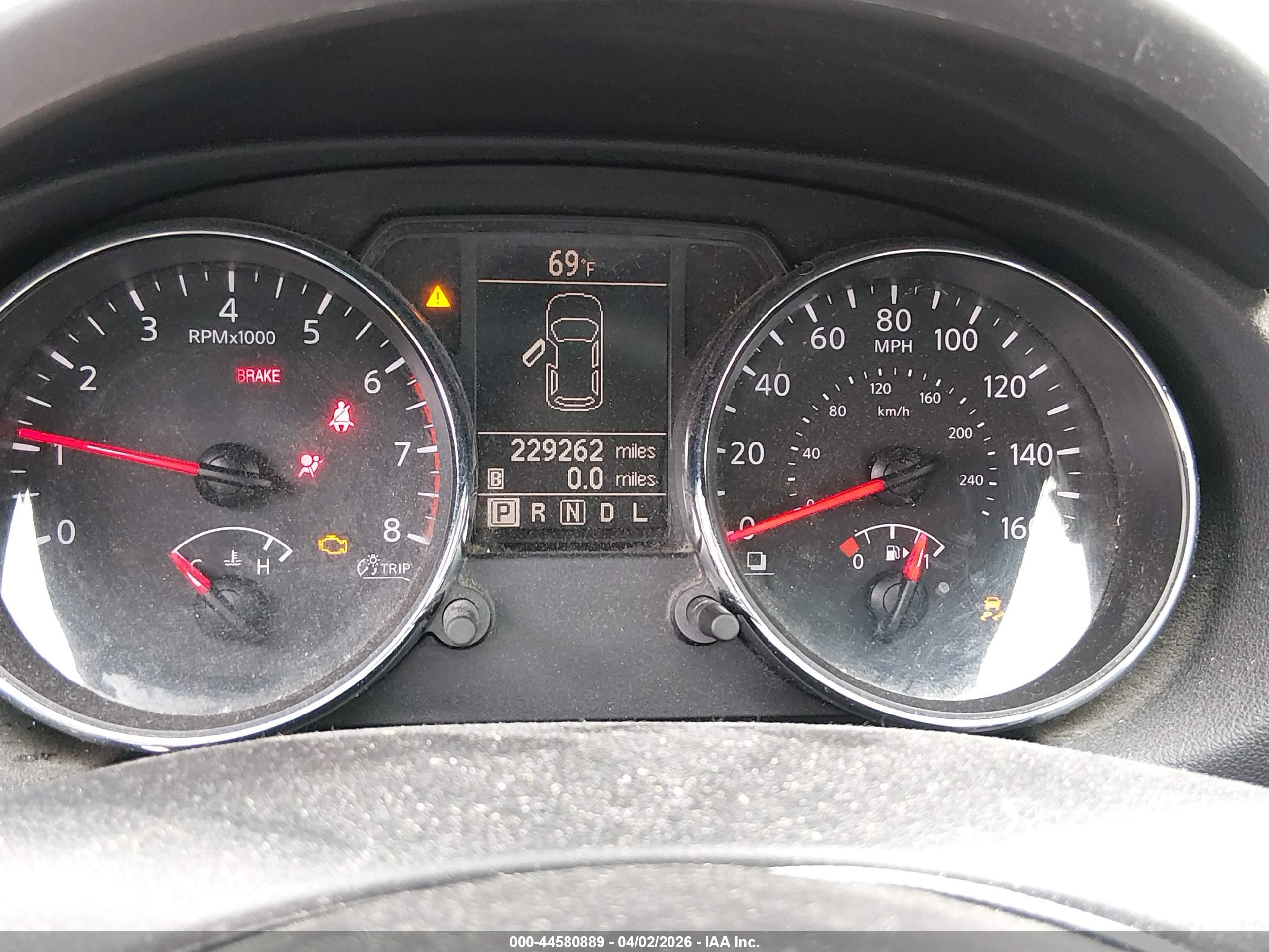 NISSAN ROGUE image 7
