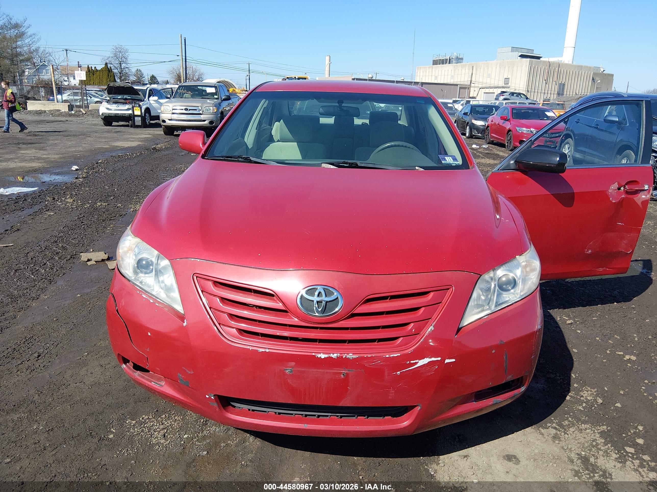 TOYOTA CAMRY image 6