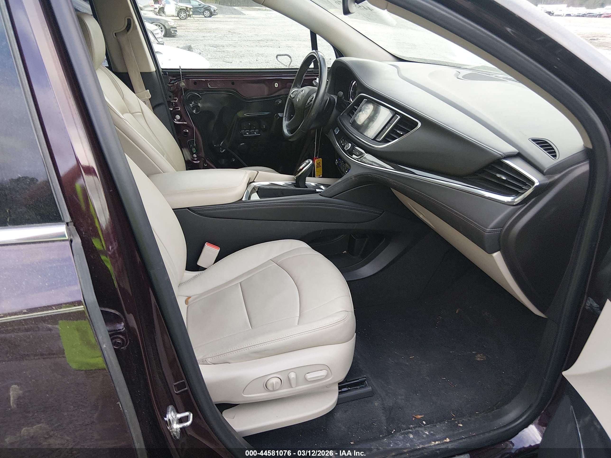 BUICK ENCLAVE image 5
