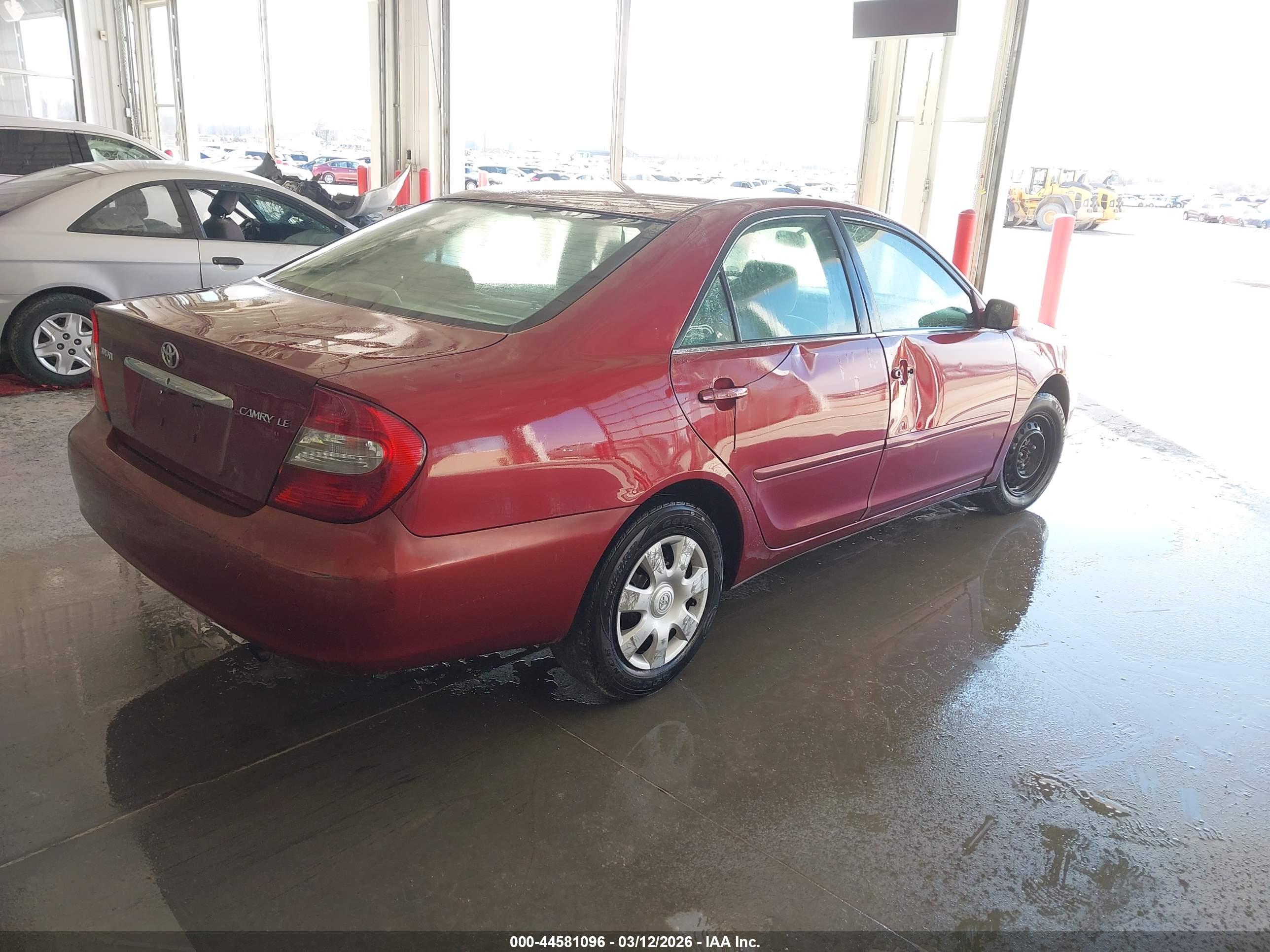 TOYOTA CAMRY image 4