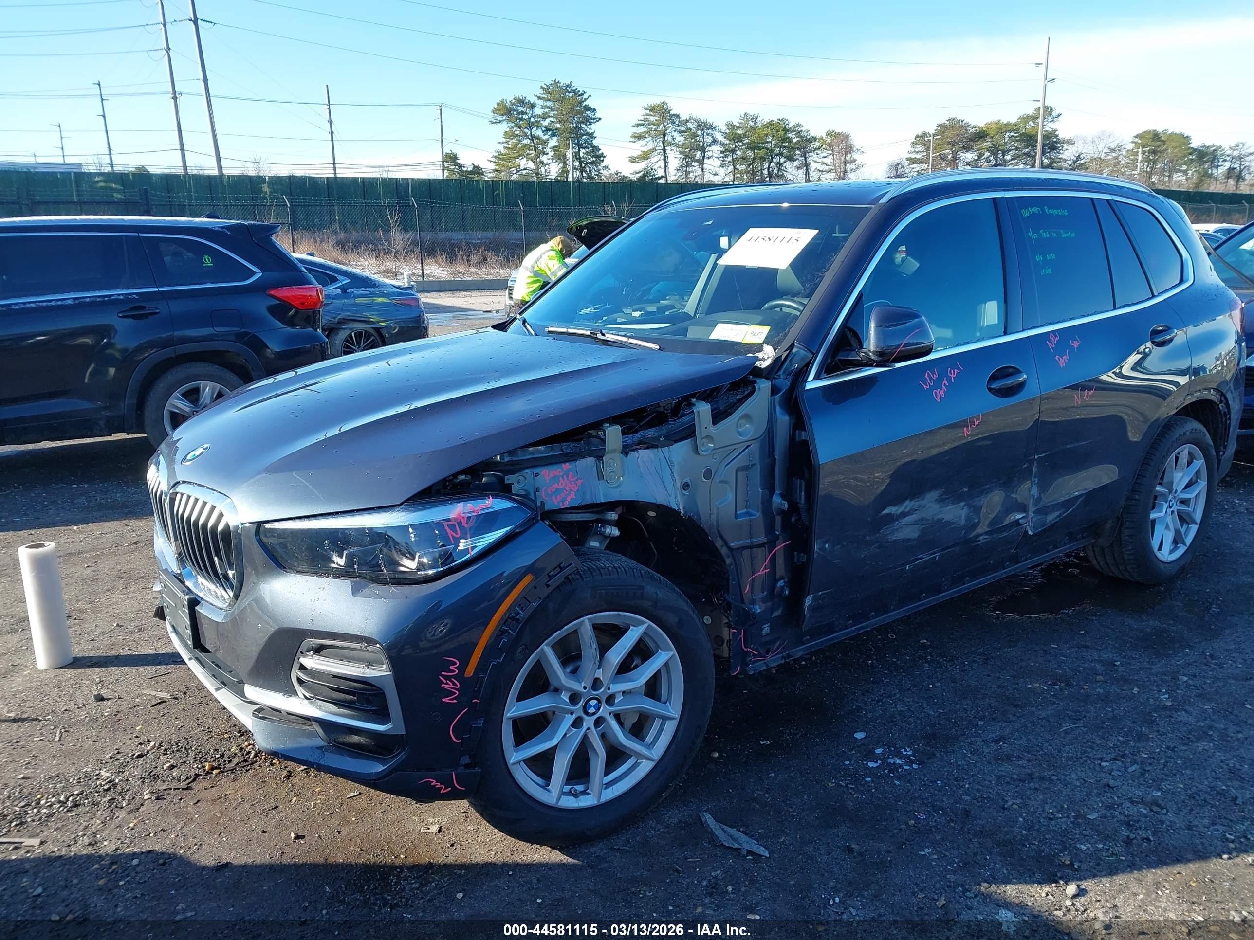 BMW X5 image 2