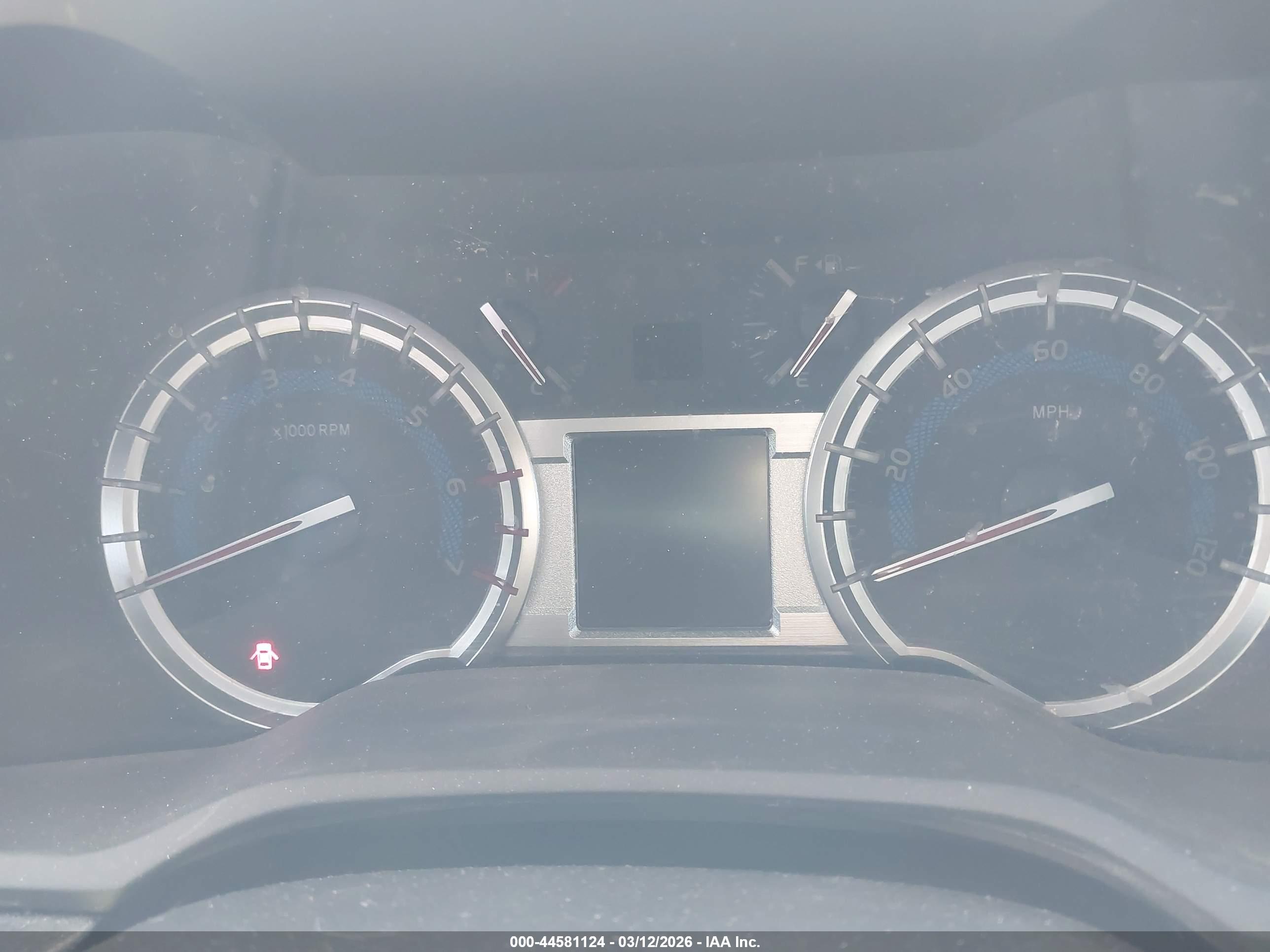 TOYOTA 4RUNNER image 7