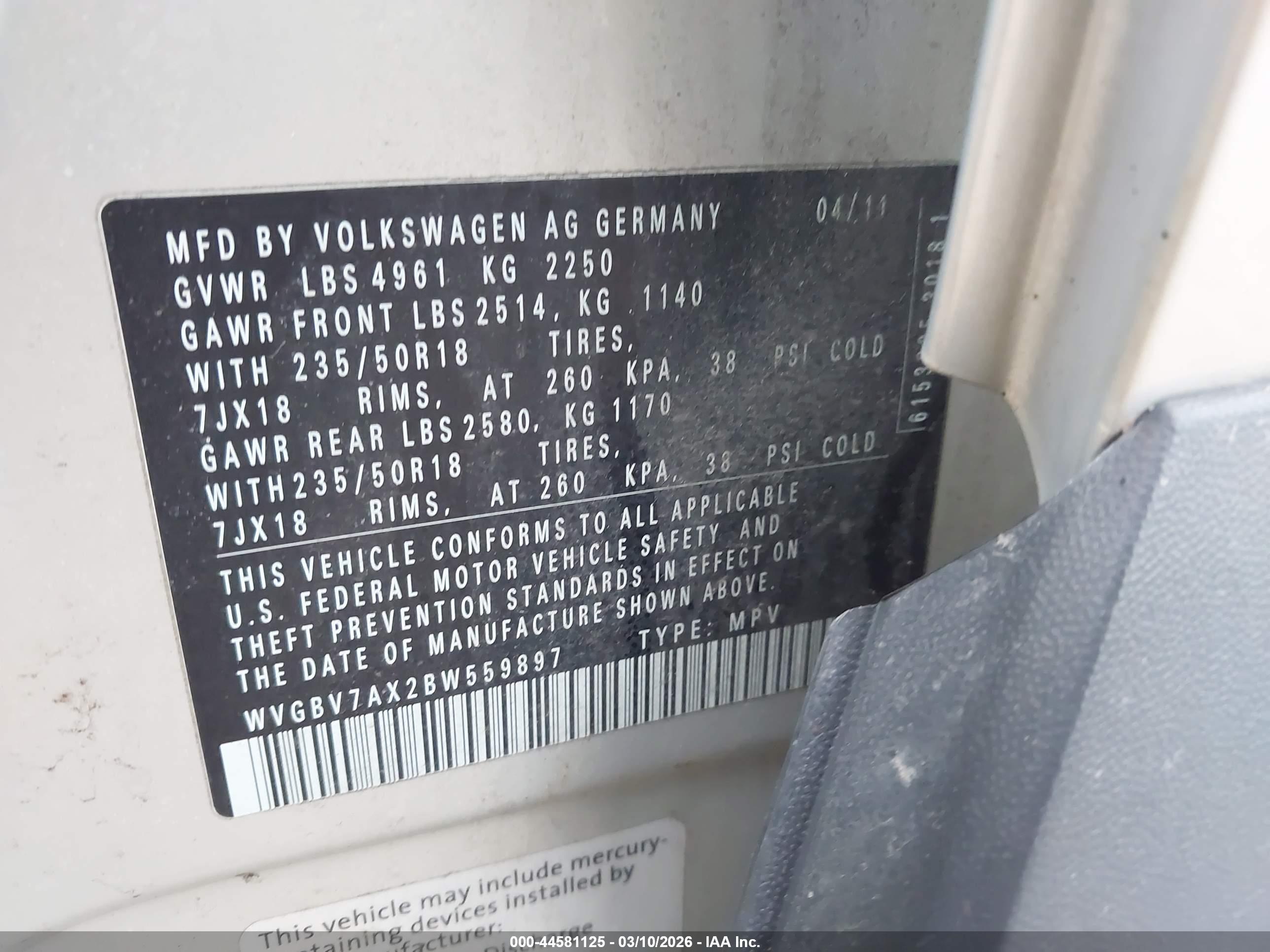 VOLKSWAGEN TIGUAN image 9