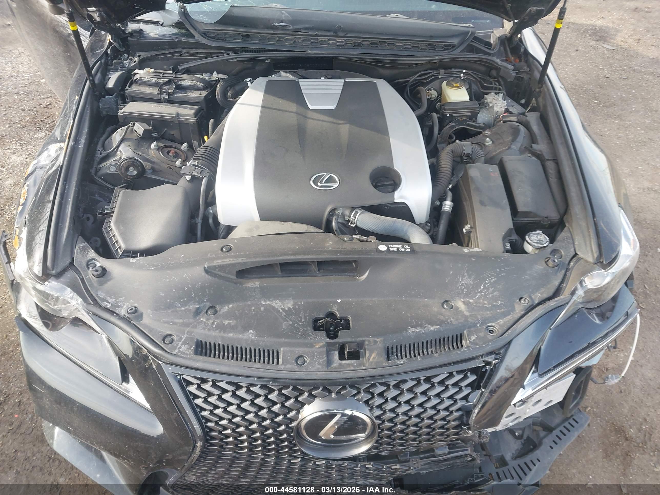 LEXUS IS image 10
