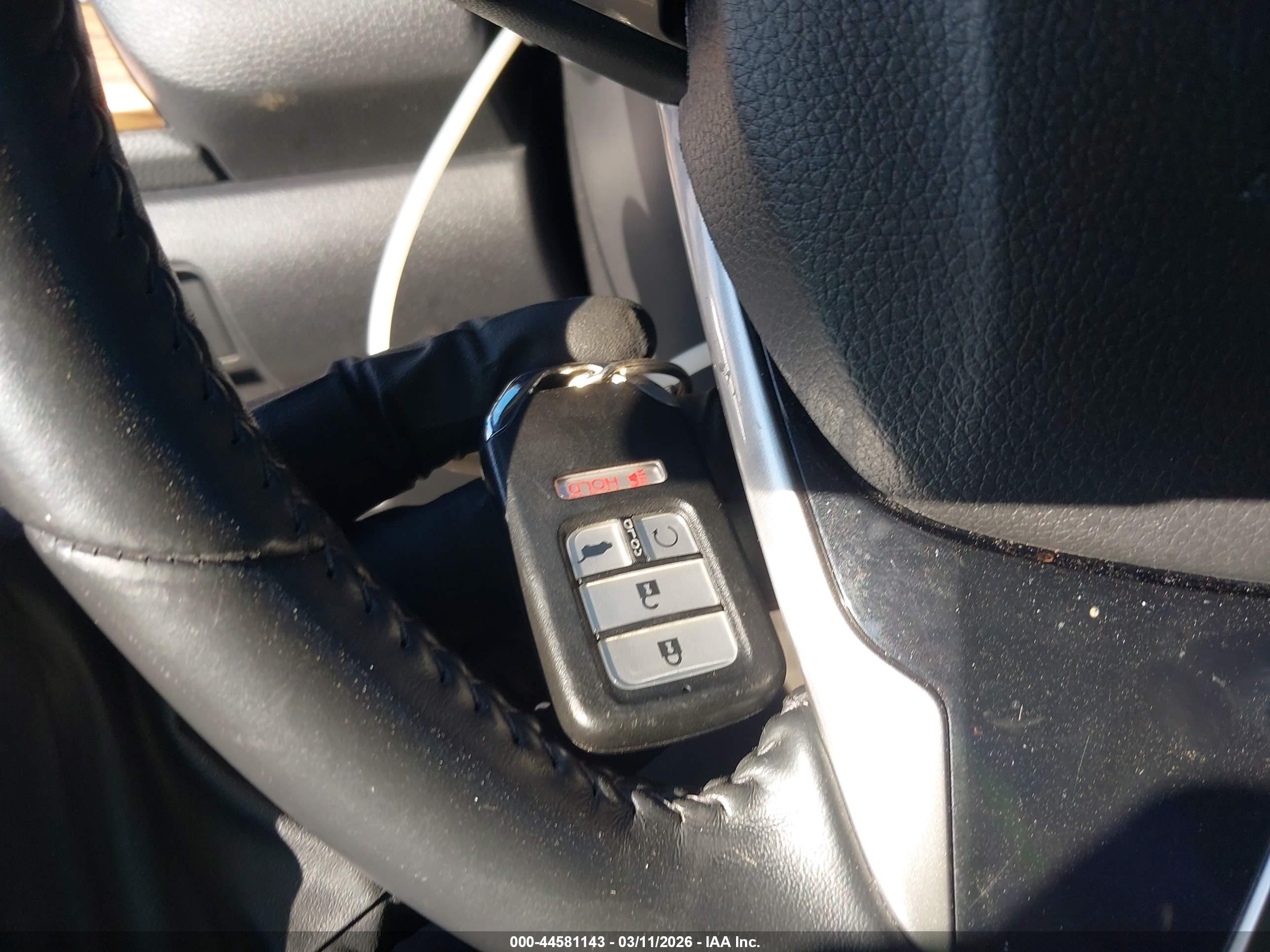 HONDA CR-V image 11