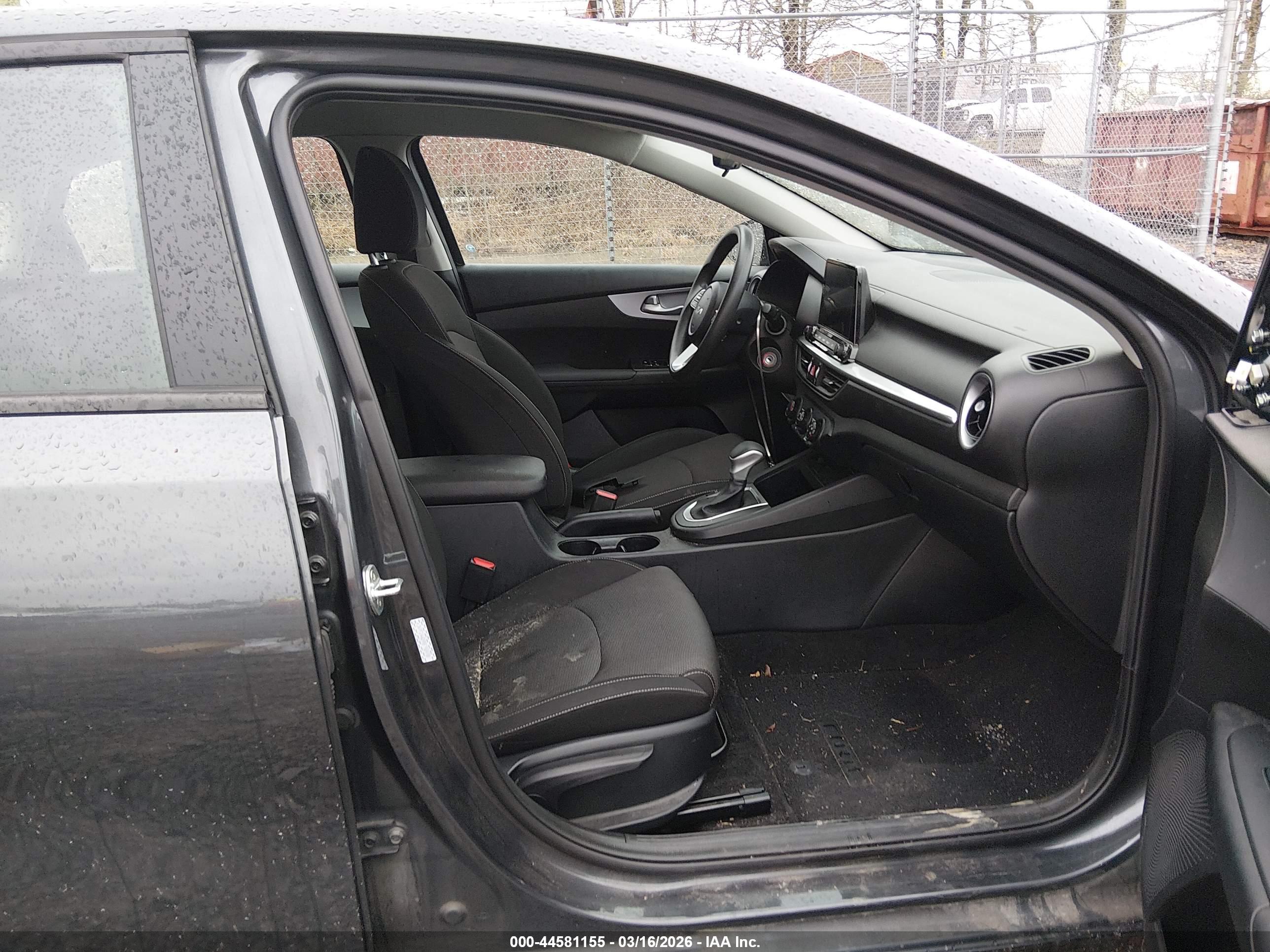 KIA FORTE image 5