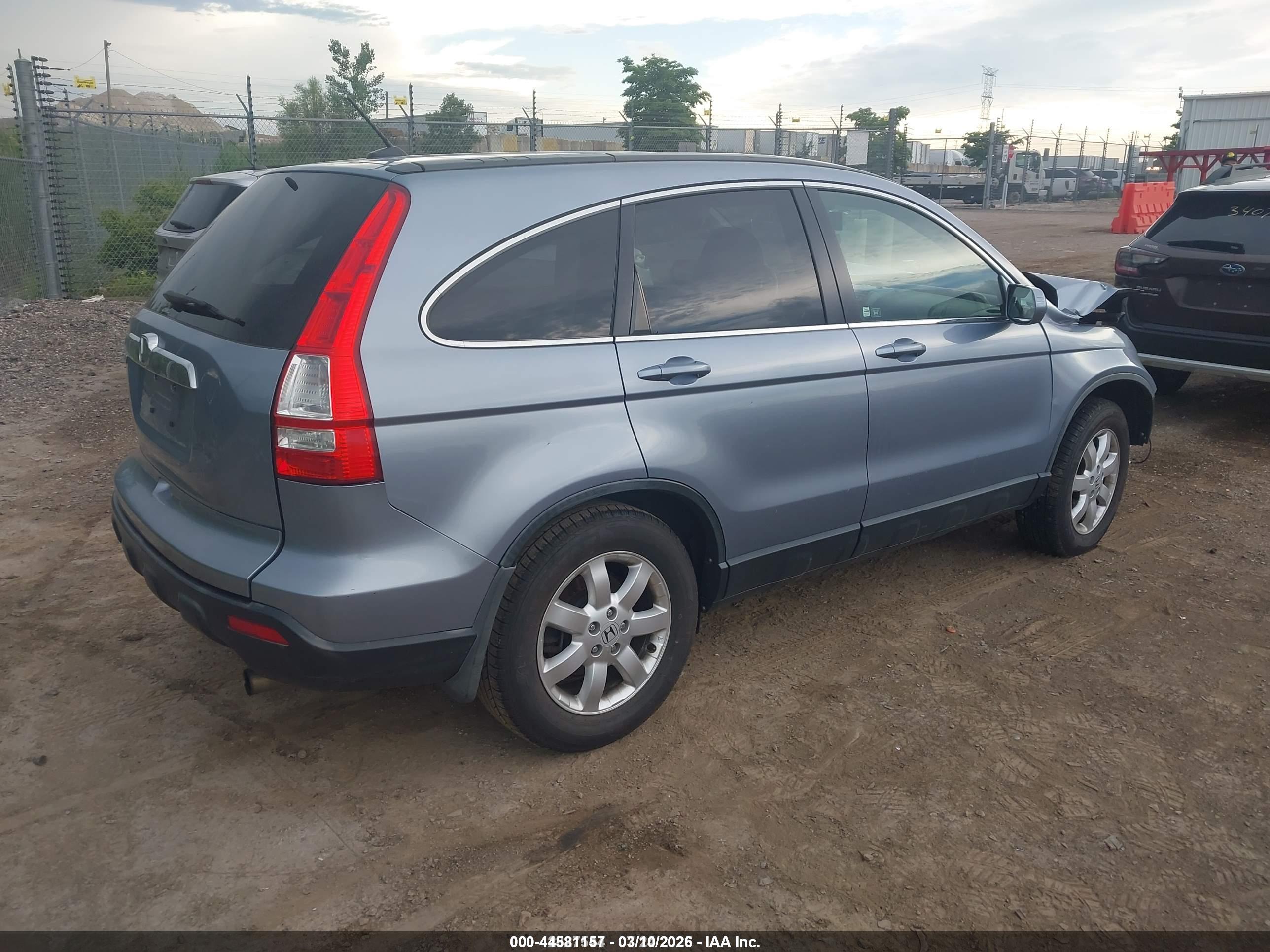 HONDA CR-V image 4