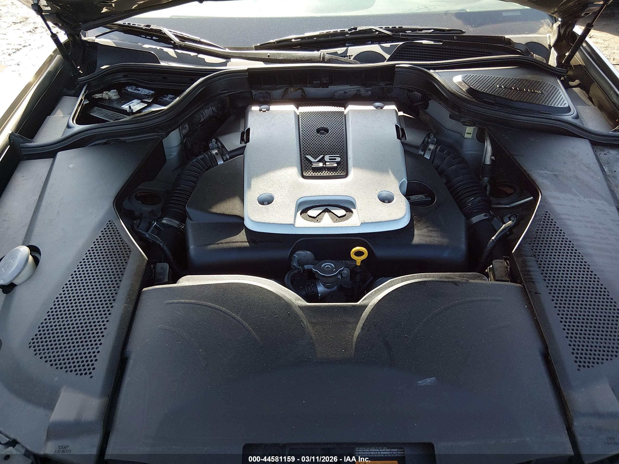 INFINITI M35X image 10