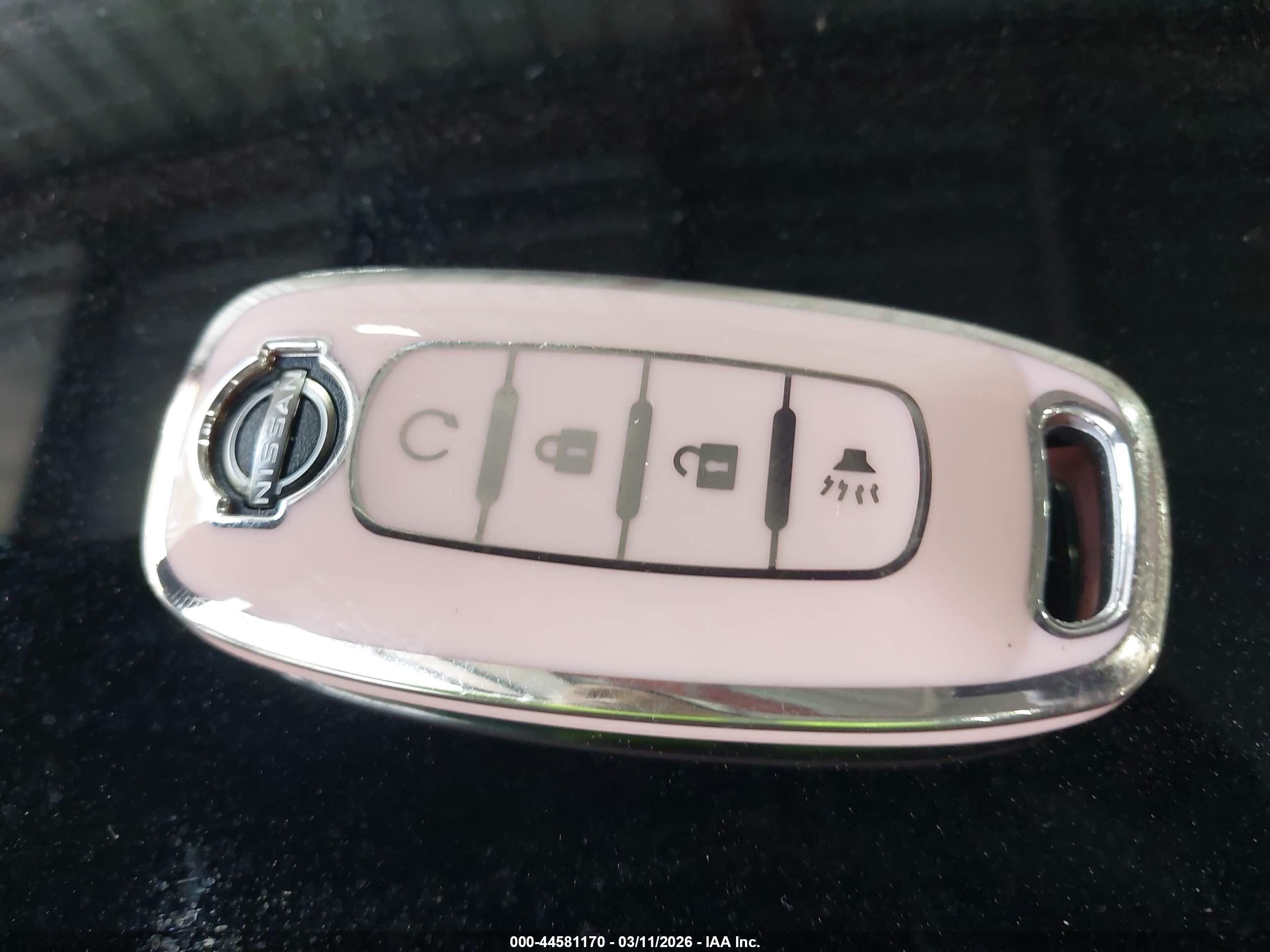 NISSAN SENTRA image 11