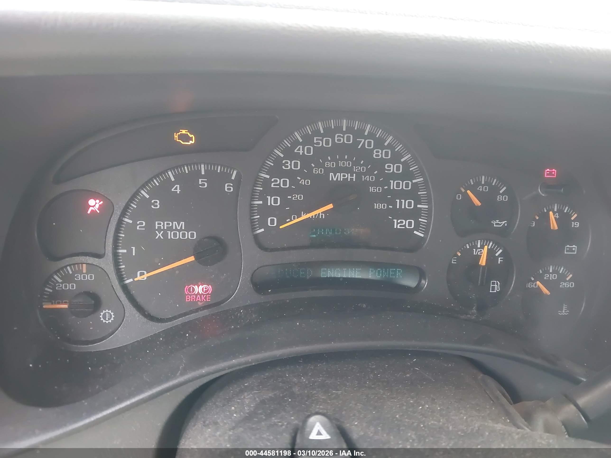 CHEVROLET SILVERADO image 7