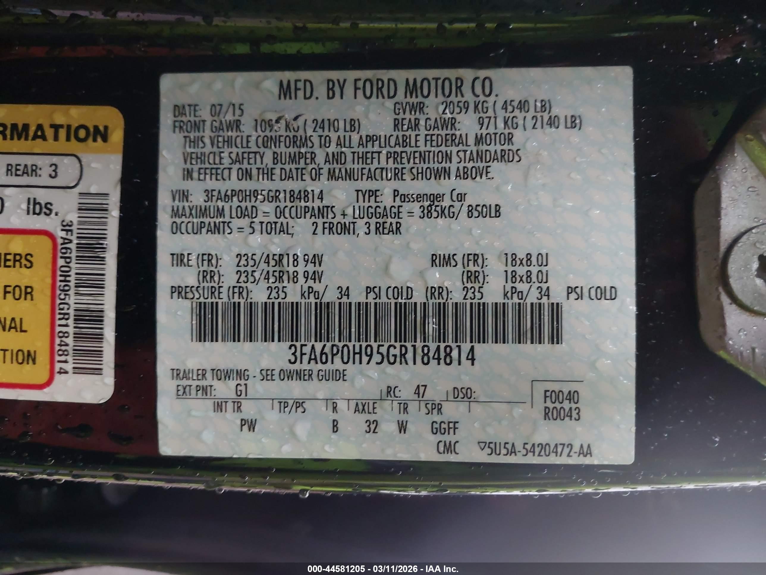 FORD FUSION image 9