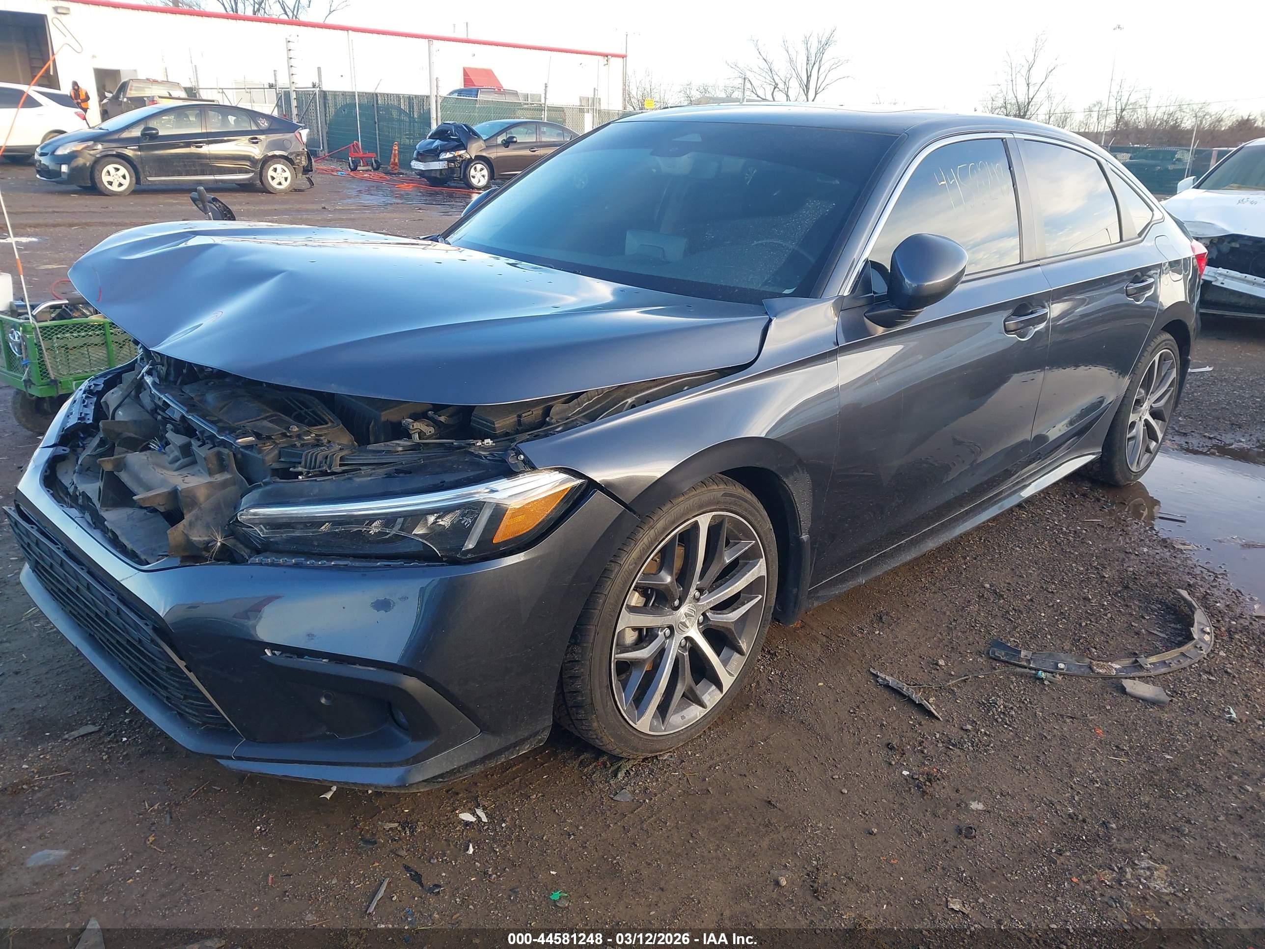 HONDA CIVIC image 2