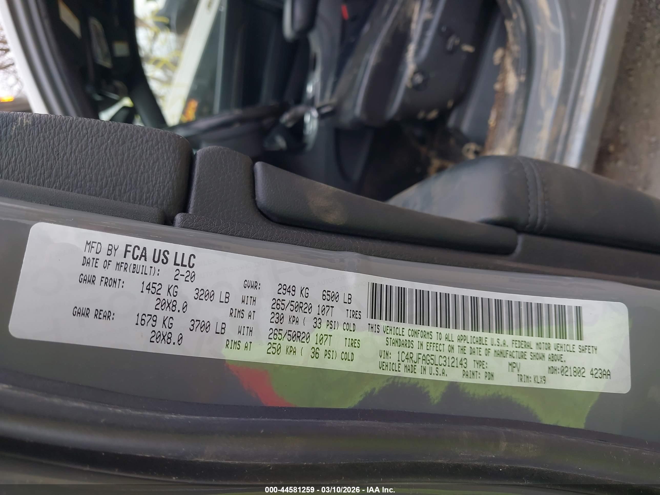 JEEP GRAND image 9