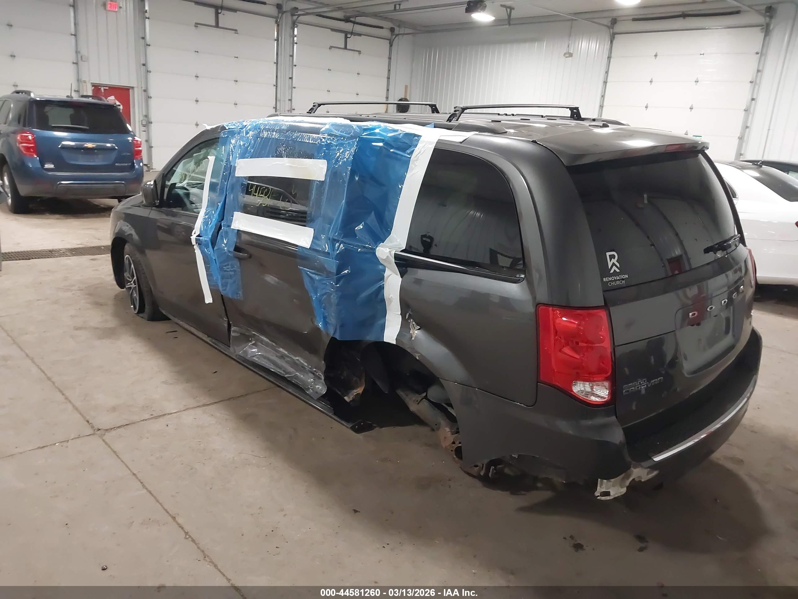DODGE GRAND image 3