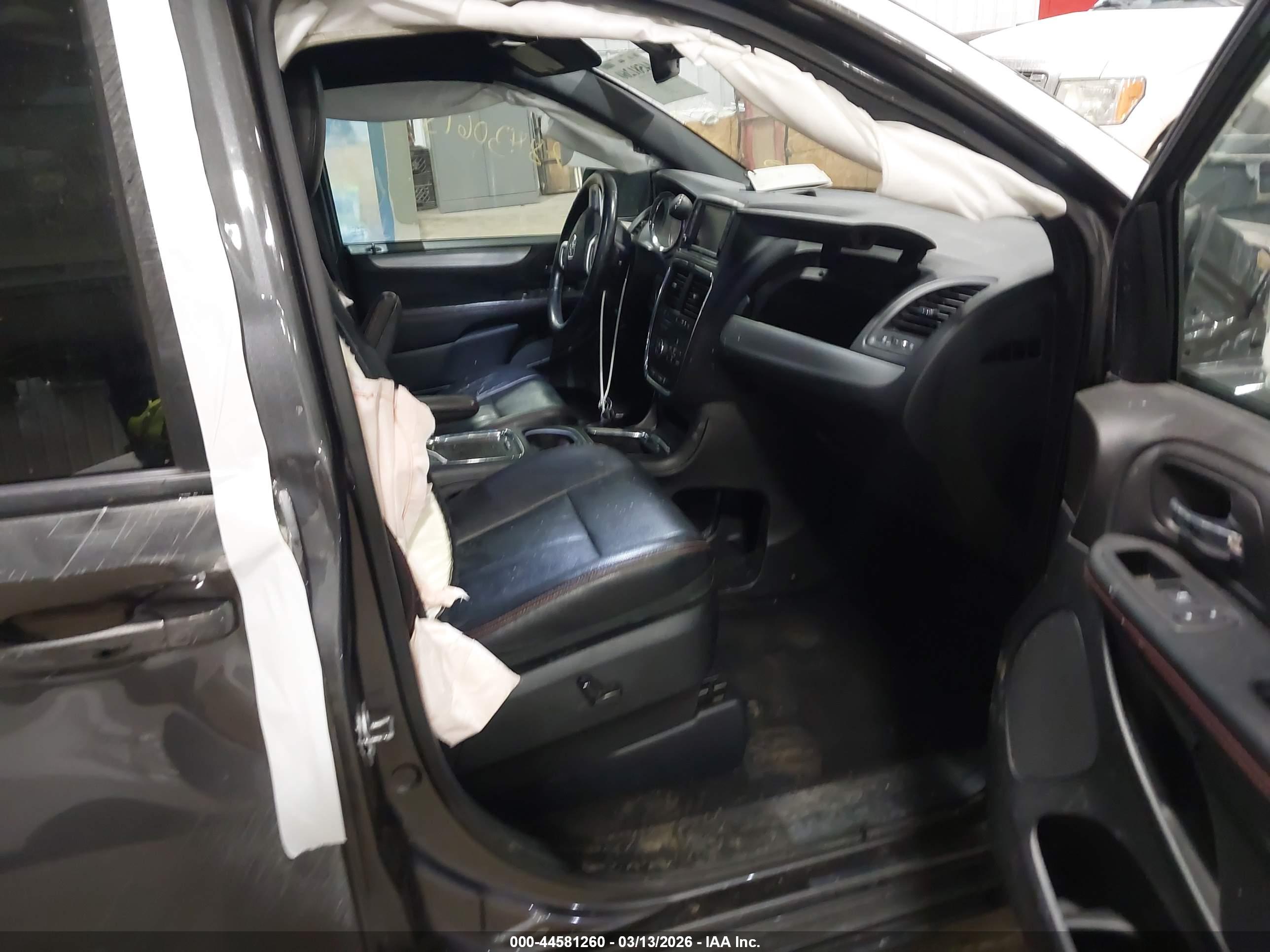 DODGE GRAND image 5